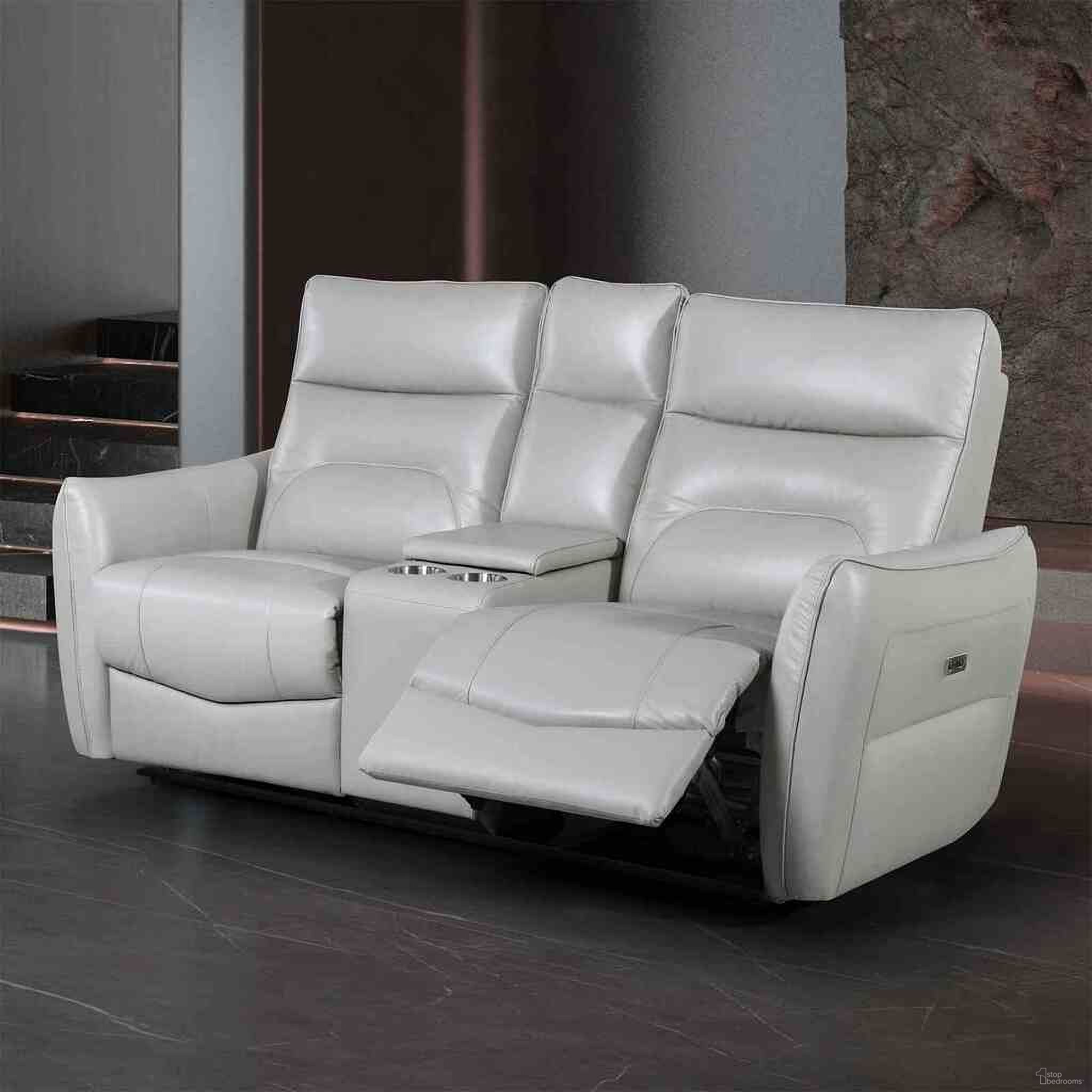 The appearance of Terentius Power Loveseat In Taupe designed by Furniture of America in the modern / contemporary interior design. This taupe piece of furniture was selected by 1StopBedrooms from Terentius Collection to add a touch of cosiness and style into your home. Sku: FM69006TP-LV-PM. Material: Leather.