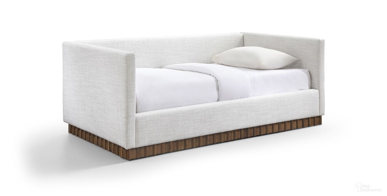 The appearance of Teva Linen Textured Fabric Upholstered Twin Daybed In Cream designed by Meridian in the modern / contemporary interior design. This cream piece of furniture  was selected by 1StopBedrooms from Teva Collection to add a touch of cosiness and style into your home. Sku: TevaCream-T Box 1/2 (Side Arm);TevaCream-T Box 2/2 (Backrest / Side Rail). Bed Type: Daybed. Bed Size: Twin. Material: Linen.