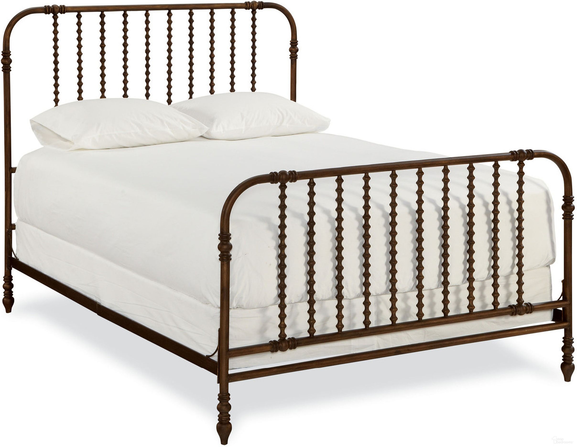 The appearance of The Guest Room Bed In Bronze 393320 designed by Universal in the traditional interior design. This bronze piece of furniture was selected by 1StopBedrooms from Curated Collection to add a touch of cosiness and style into your home. Sku: 393320. Material: Metal. Bed Size: King. Bed Type: Slat / Spindle Bed.