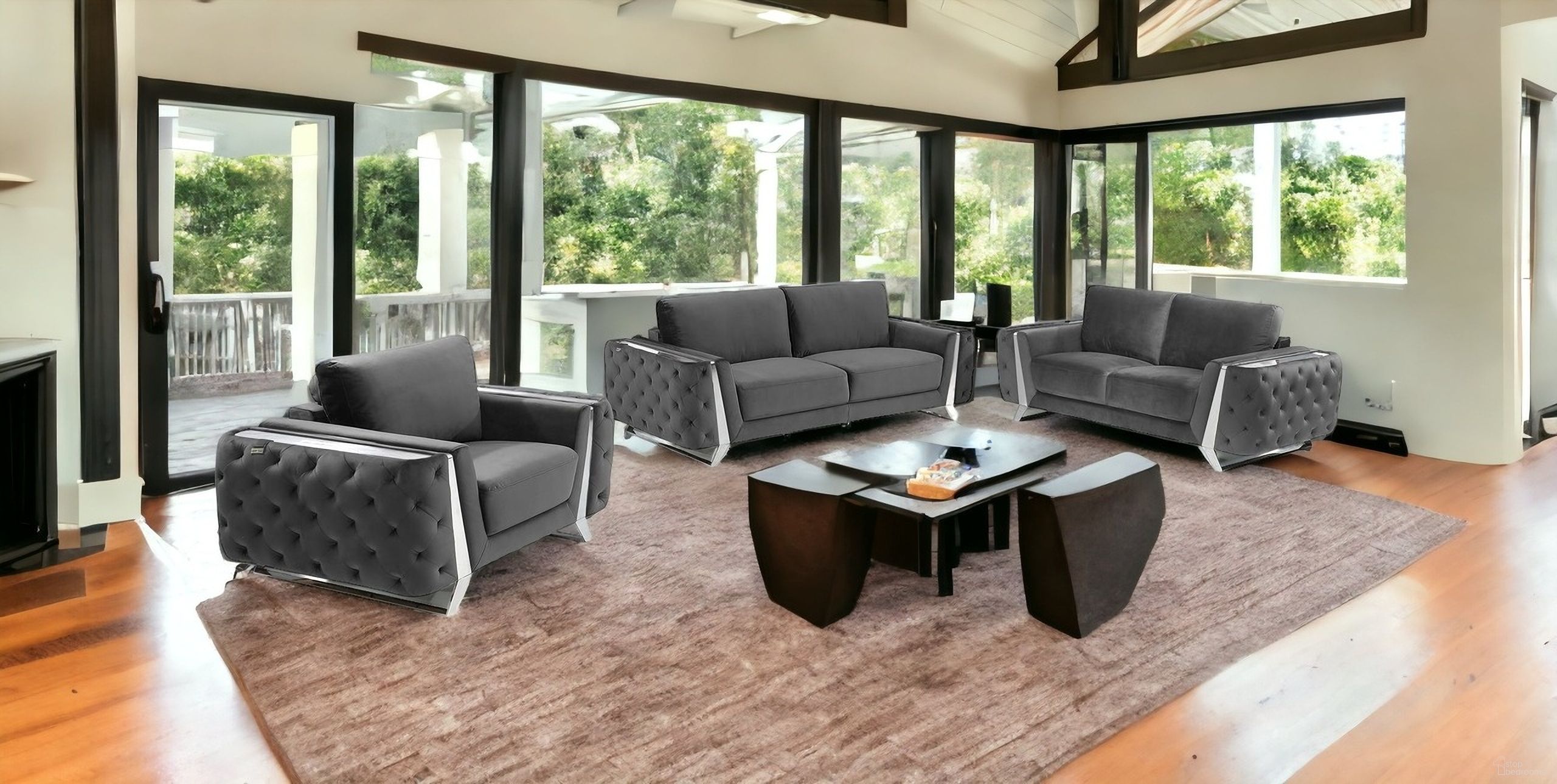 The appearance of Three Piece Indoor Velvet Six Person Seating Set In Dark Gray designed by Homeroots in the modern / contemporary interior design. This dark gray piece of furniture was selected by 1StopBedrooms from to add a touch of cosiness and style into your home. Sku: 518564. Material: Velvet.