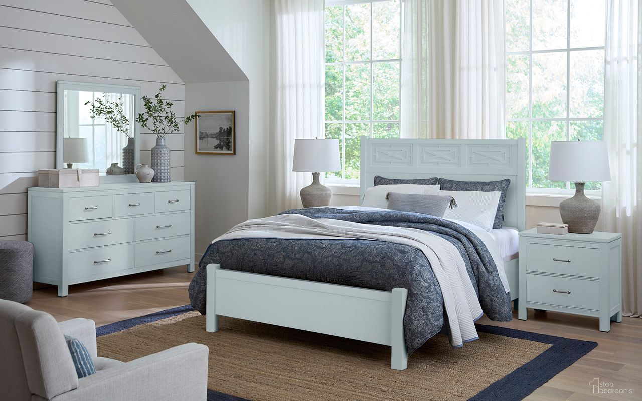 The appearance of Tide and Timber Fretwork Bedroom Set In Blue designed by Vaughan Bassett in the traditional interior design. This blue piece of furniture was selected by 1StopBedrooms from Tide and Timber Collection to add a touch of cosiness and style into your home. Sku: 835-557;835-755;835-922;835-227. Bed Size: California King. Material: Solid Wood.