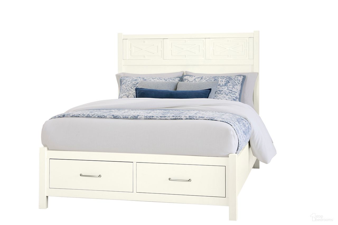The appearance of Tide and Timber King Fretwork Bed With Storage Footboard In Cream designed by Vaughan Bassett in the traditional interior design. This cream piece of furniture was selected by 1StopBedrooms from Tide and Timber Collection to add a touch of cosiness and style into your home. Sku: 834-667;834-066B;834-502;TT-666T. Bed Type: Panel Bed. Bed Size: King. Material: Solid Wood.