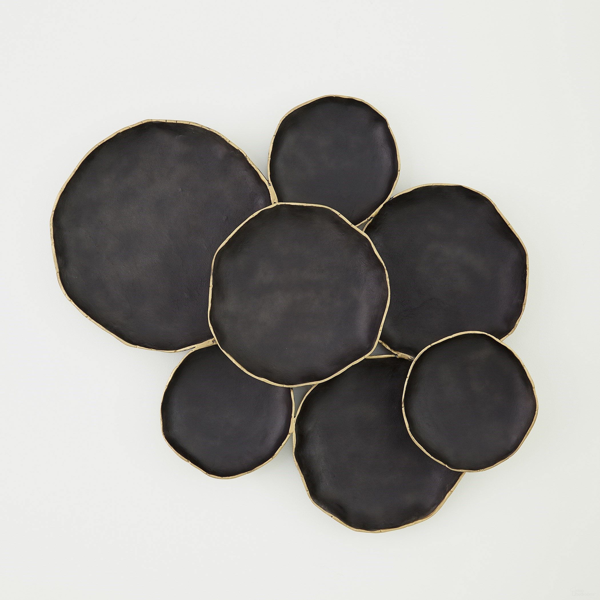 The appearance of Tipped Edge 7 Cluster Wall Decor In Black designed by Global Views in the modern / contemporary interior design. This black piece of furniture was selected by 1StopBedrooms from Tipped Collection to add a touch of cosiness and style into your home. Sku: 791524. Material: Aluminum.