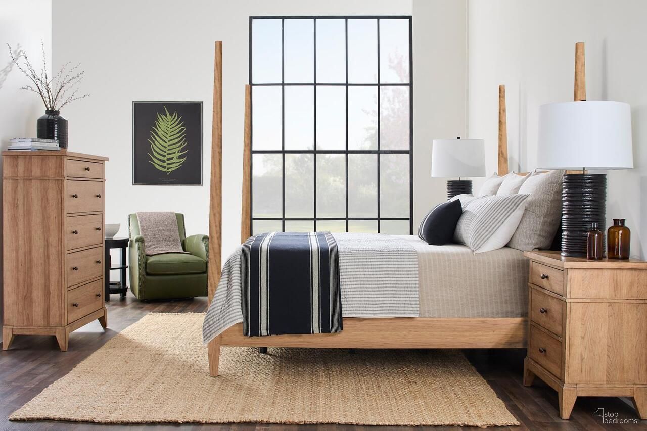 Today's Traditions Poster Bedroom Set In Natural Hickory