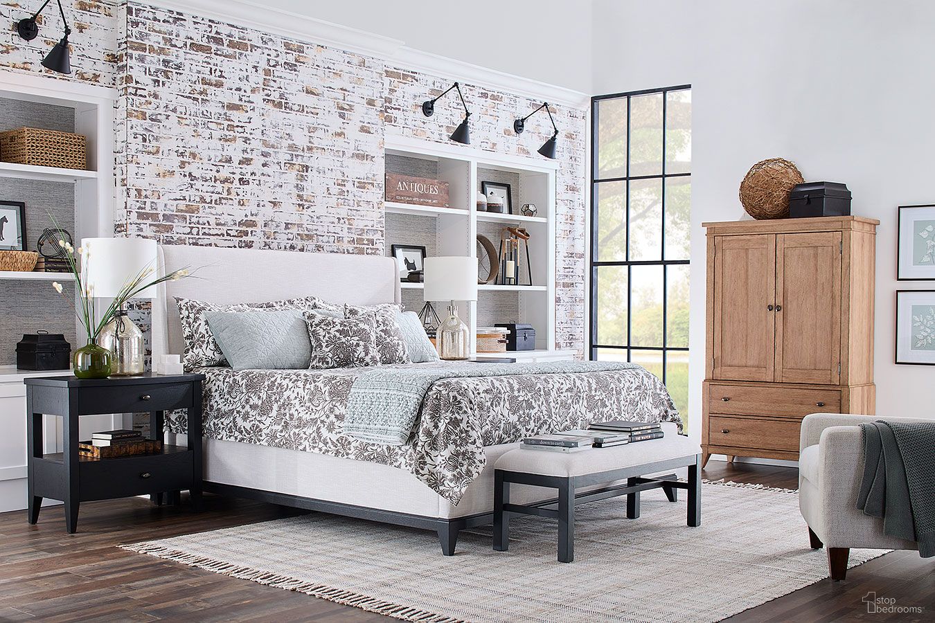Today's Traditions Upholstered Bedroom Set In Blacksmith