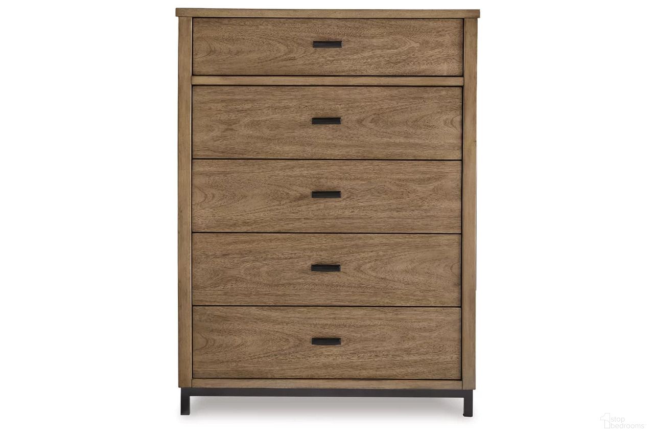 The appearance of Tomtyn Chest of Drawers In Light Brown designed by Signature Design by Ashley in the transitional interior design. This light brown piece of furniture was selected by 1StopBedrooms from Tomtyn Collection to add a touch of cosiness and style into your home. Sku: B622-46. Material: Wood.