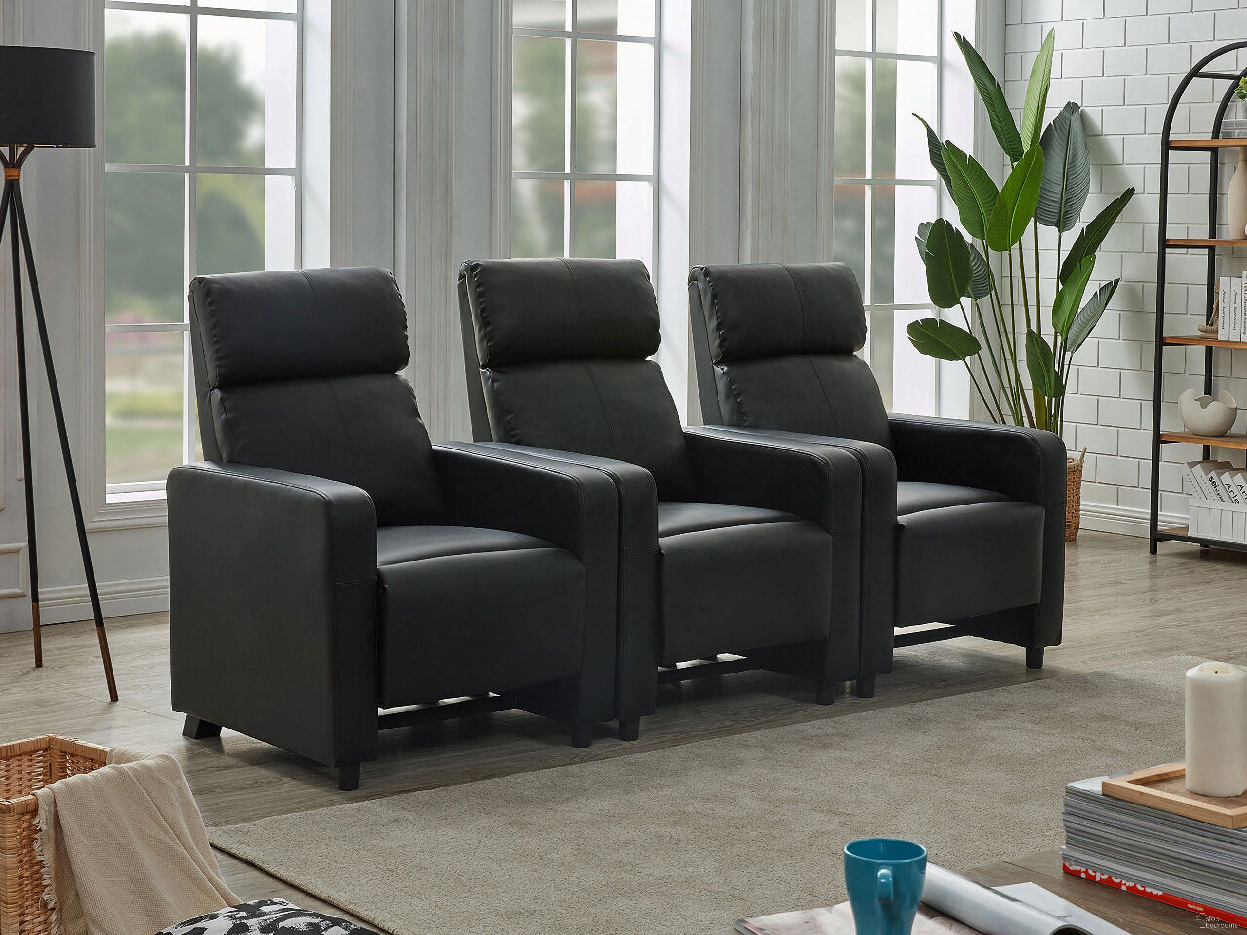 The appearance of Toohey Upholstered 3 Piece Tufted Recliner Living Room Set Black designed by Coaster in the modern / contemporary interior design. This black piece of furniture was selected by 1StopBedrooms from Toohey Collection to add a touch of cosiness and style into your home. Sku: 600181;600181;600181. Material: Upholstered.