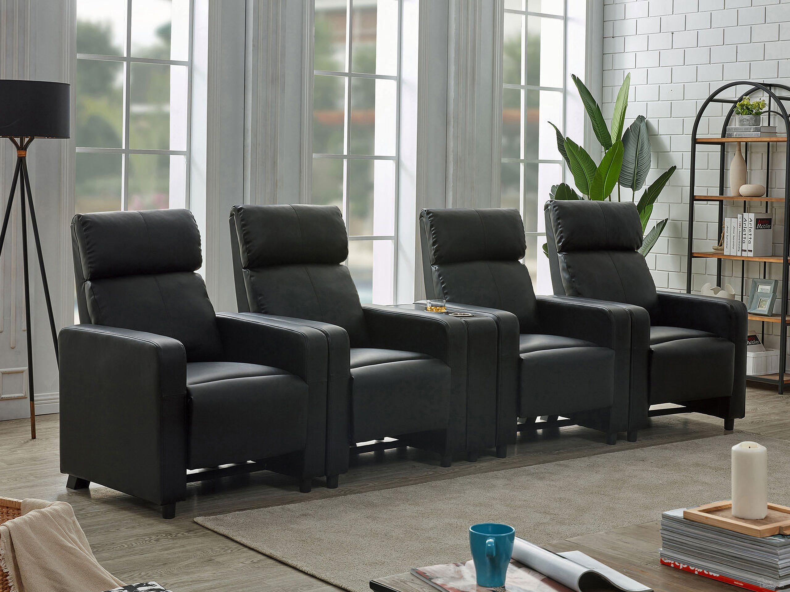 The appearance of Toohey Upholstered 5-Piece Tufted Recliner Living Room Set Black designed by Coaster in the modern / contemporary interior design. This black piece of furniture was selected by 1StopBedrooms from Toohey Collection to add a touch of cosiness and style into your home. Sku: 600181;600181;600181;600181;600182. Material: Upholstered.