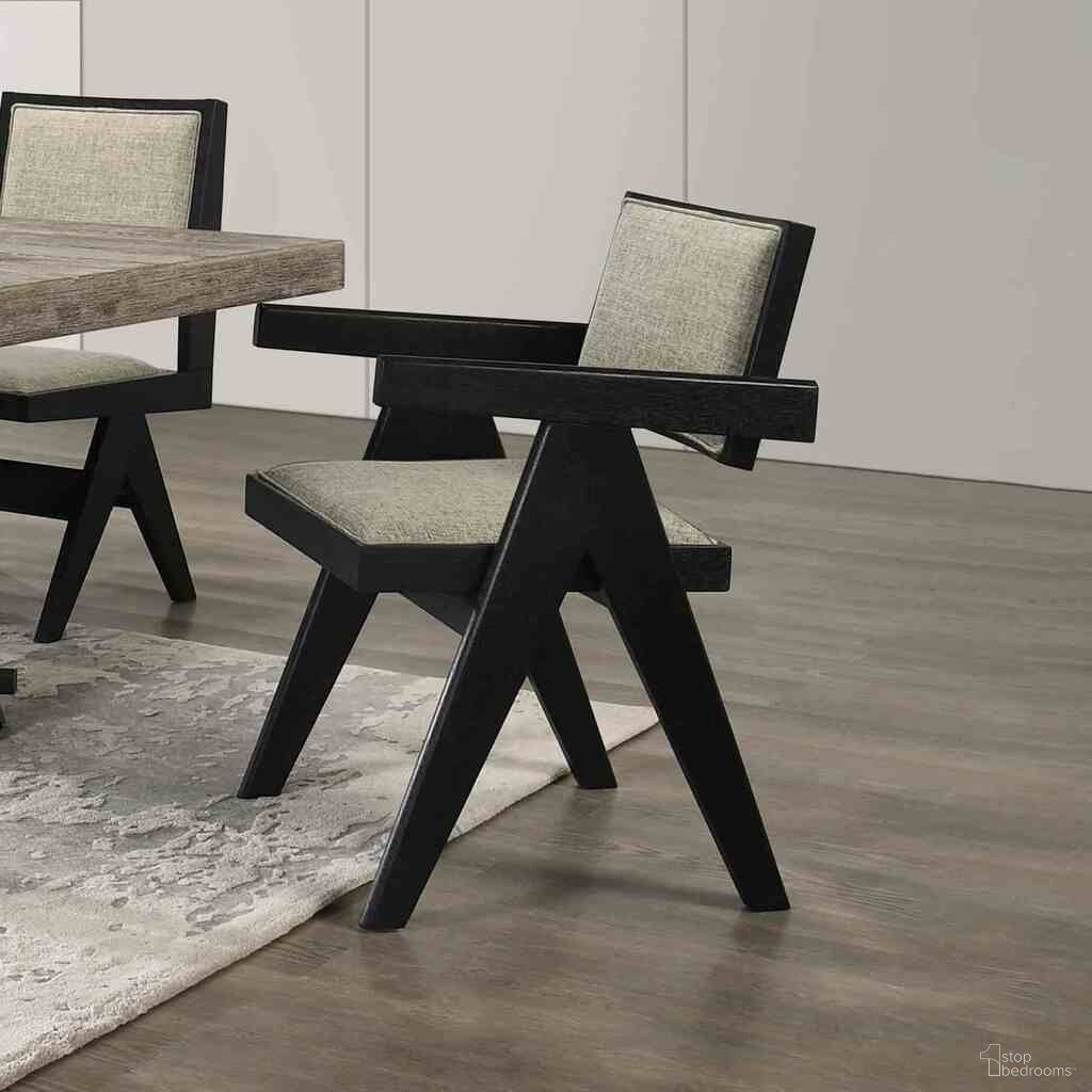 The appearance of Tottenham Arm Chair Set of 2 In Black designed by Furniture of America in the modern / contemporary interior design. This black piece of furniture was selected by 1StopBedrooms from Tottenham Collection to add a touch of cosiness and style into your home. Sku: FM3222BK-AC-2PK. Material: Fabric. Chair Type: Arm Chair.