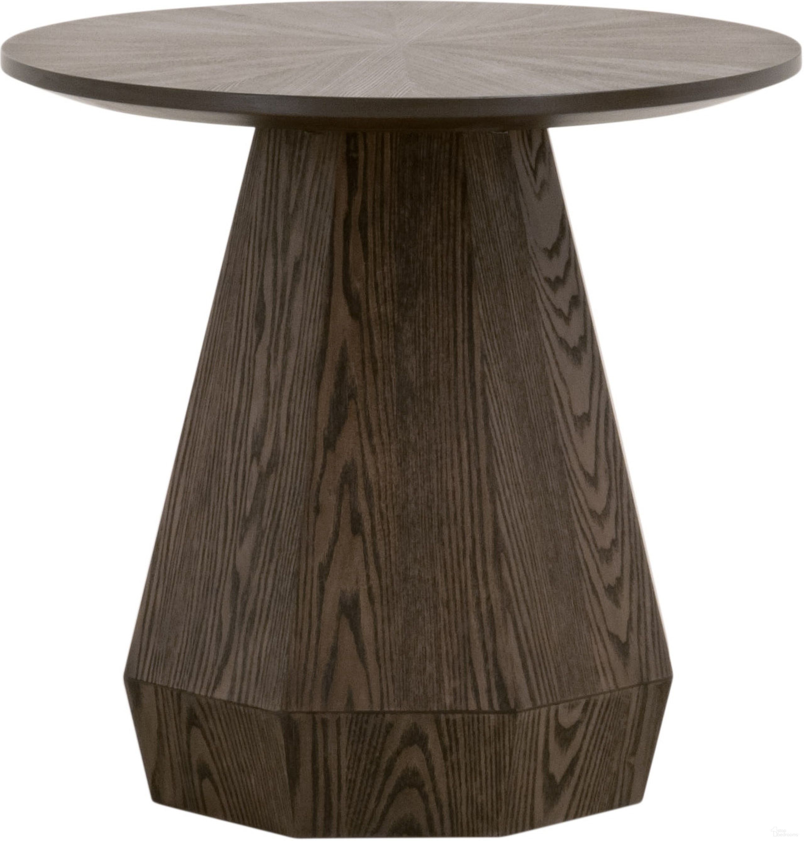 The appearance of Traditions Coulter End Table In Ash Brown designed by Essentials For Living in the transitional interior design. This ash brown piece of furniture was selected by 1StopBedrooms from Traditions Collection to add a touch of cosiness and style into your home. Sku: 6065-ET.BBRN. Material: MDF.