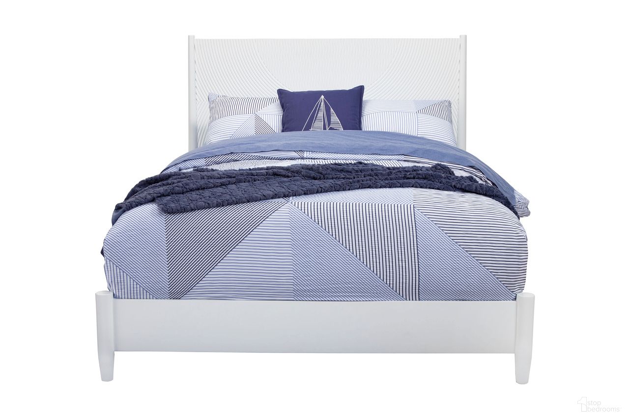 Tranquility Standard King Panel Bed In White
