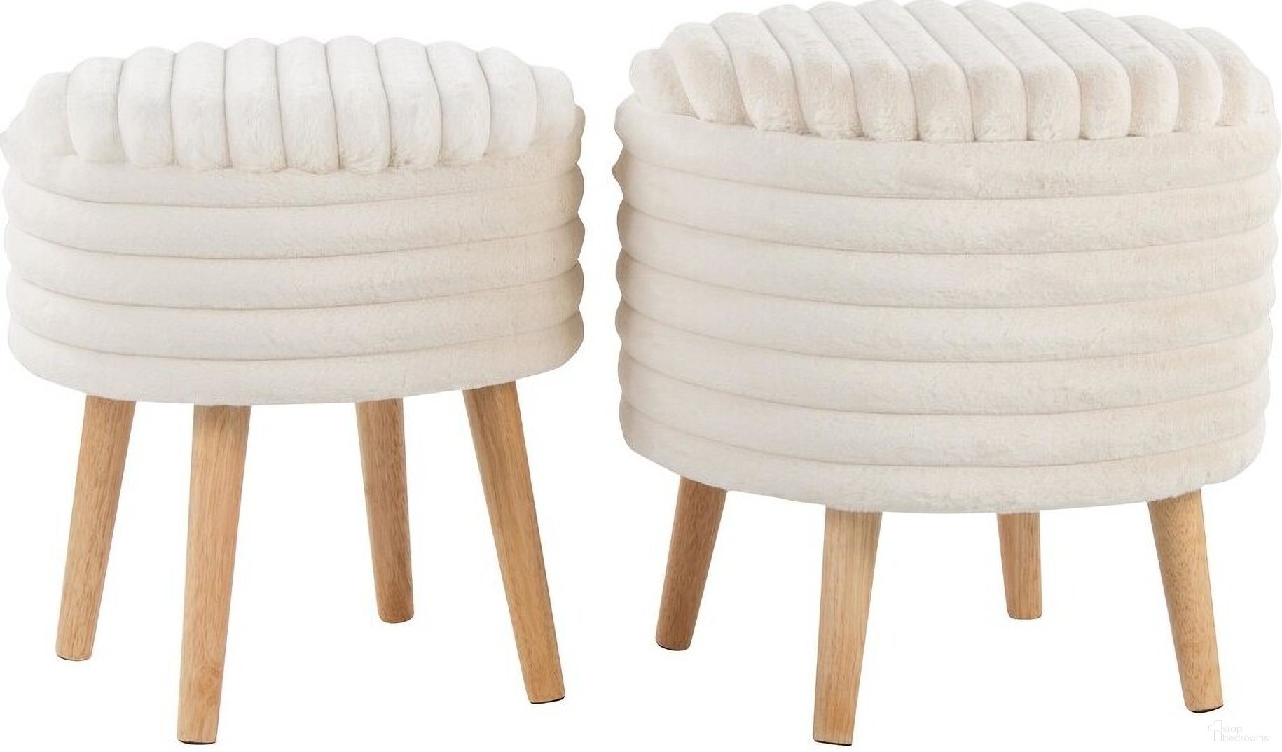 The appearance of Tray Plush Storage Ottoman Set In Natural and Cream designed by Lumisource in the modern / contemporary interior design. This natural/cream piece of furniture was selected by 1StopBedrooms from Tray Collection to add a touch of cosiness and style into your home. Sku: OT-TRAYSTORPLSH NACR. Material: Foam.