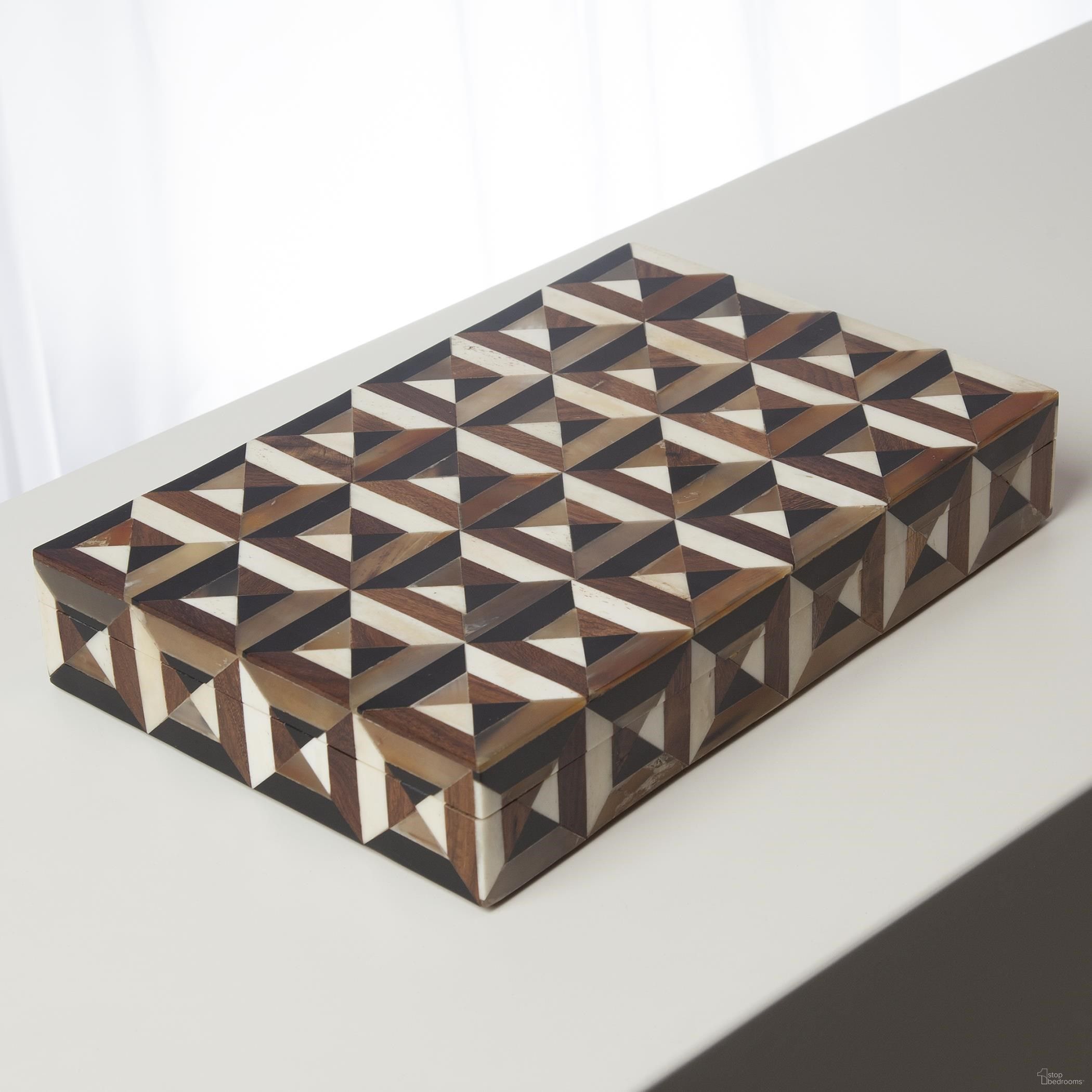 Triangle Marquetry Small Box In Black