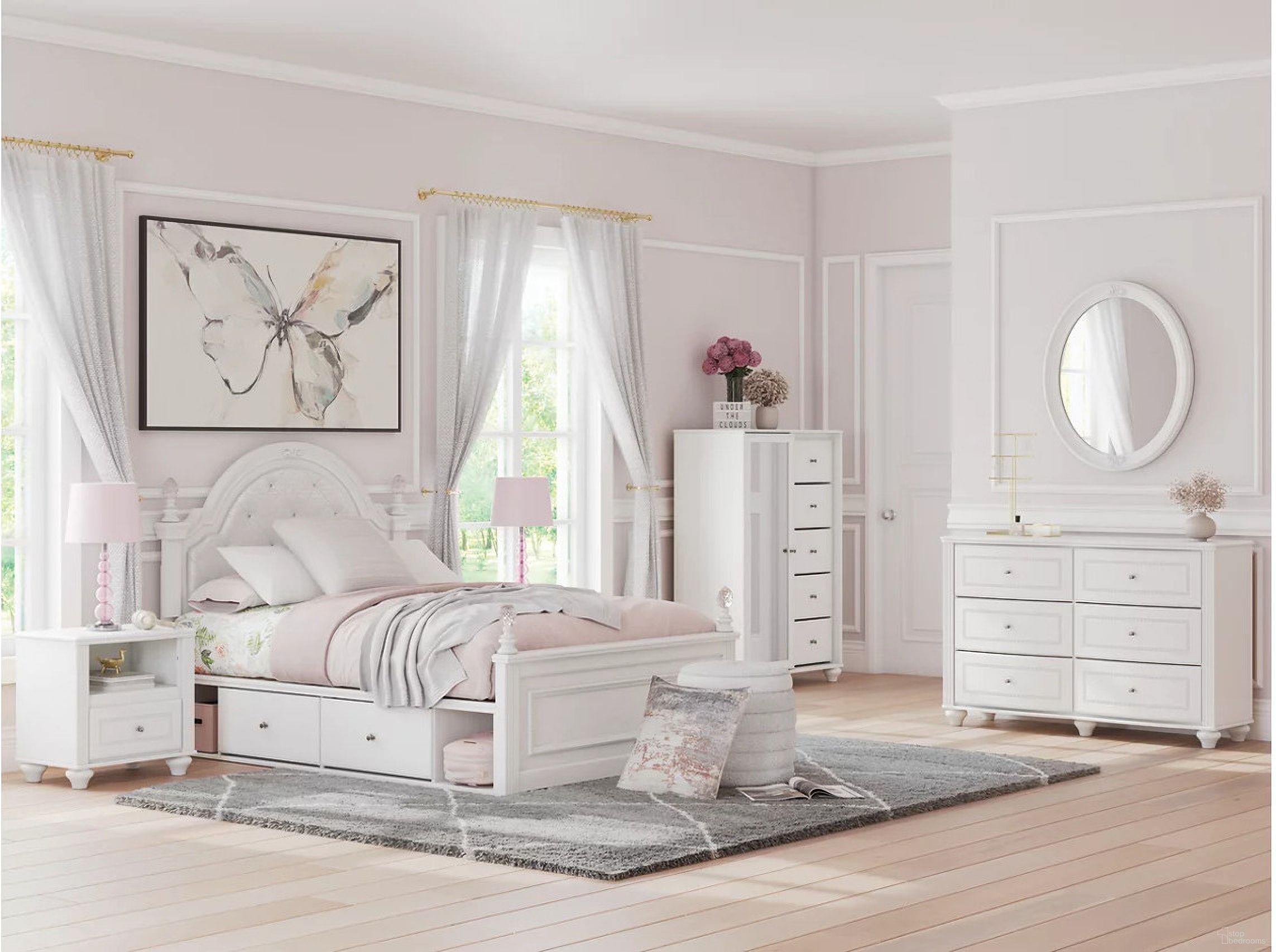 The appearance of Trindura Upholstered Panel Storage Bedroom Sets In White designed by Signature Design by Ashley in the traditional interior design. This white piece of furniture was selected by 1StopBedrooms from Trindura Collection to add a touch of cosiness and style into your home. Sku: B100-11;NCB1819-150;NCB1819-153;NCB1819-52;NCB1819-91. Material: Wood. Bed Size: Full.
