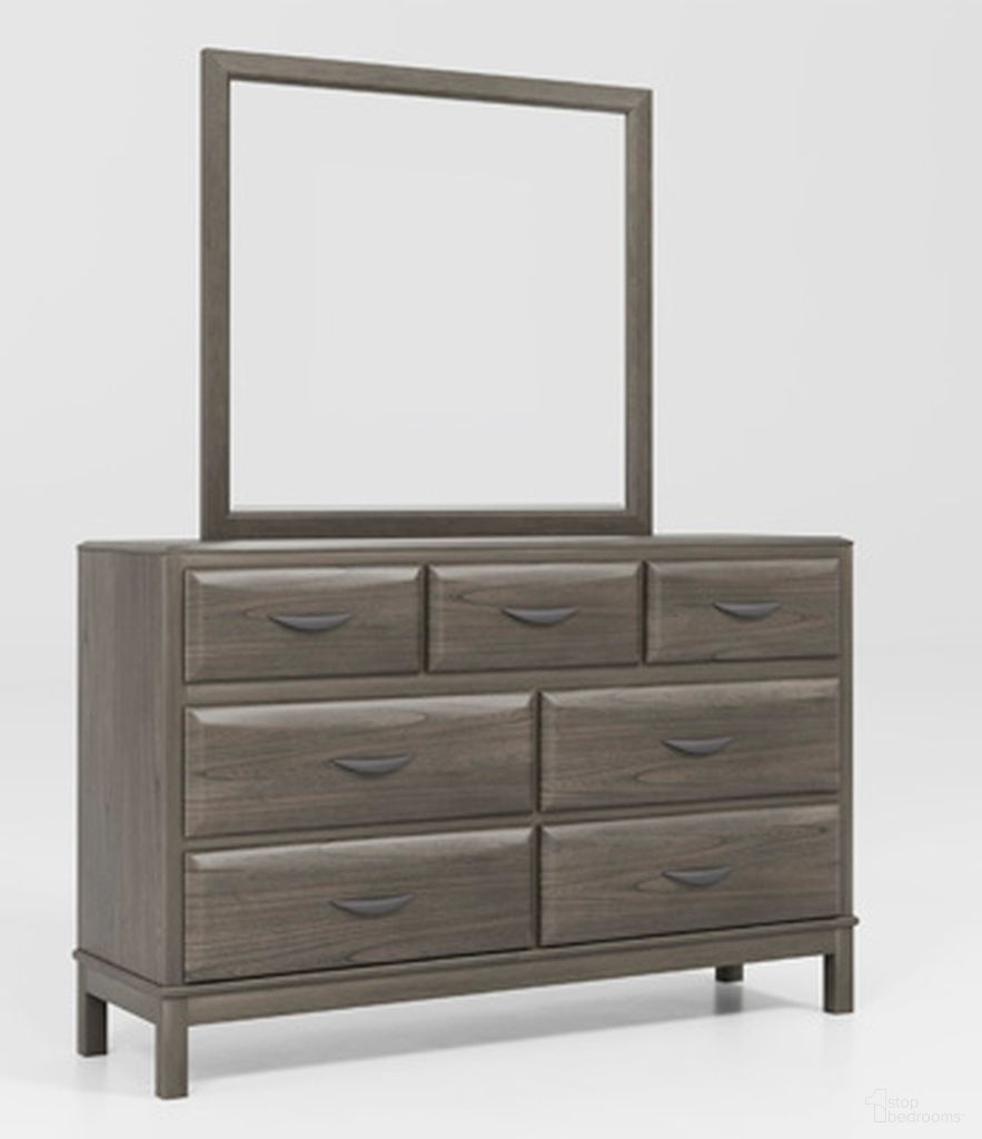 Triscanna Dresser In Gray