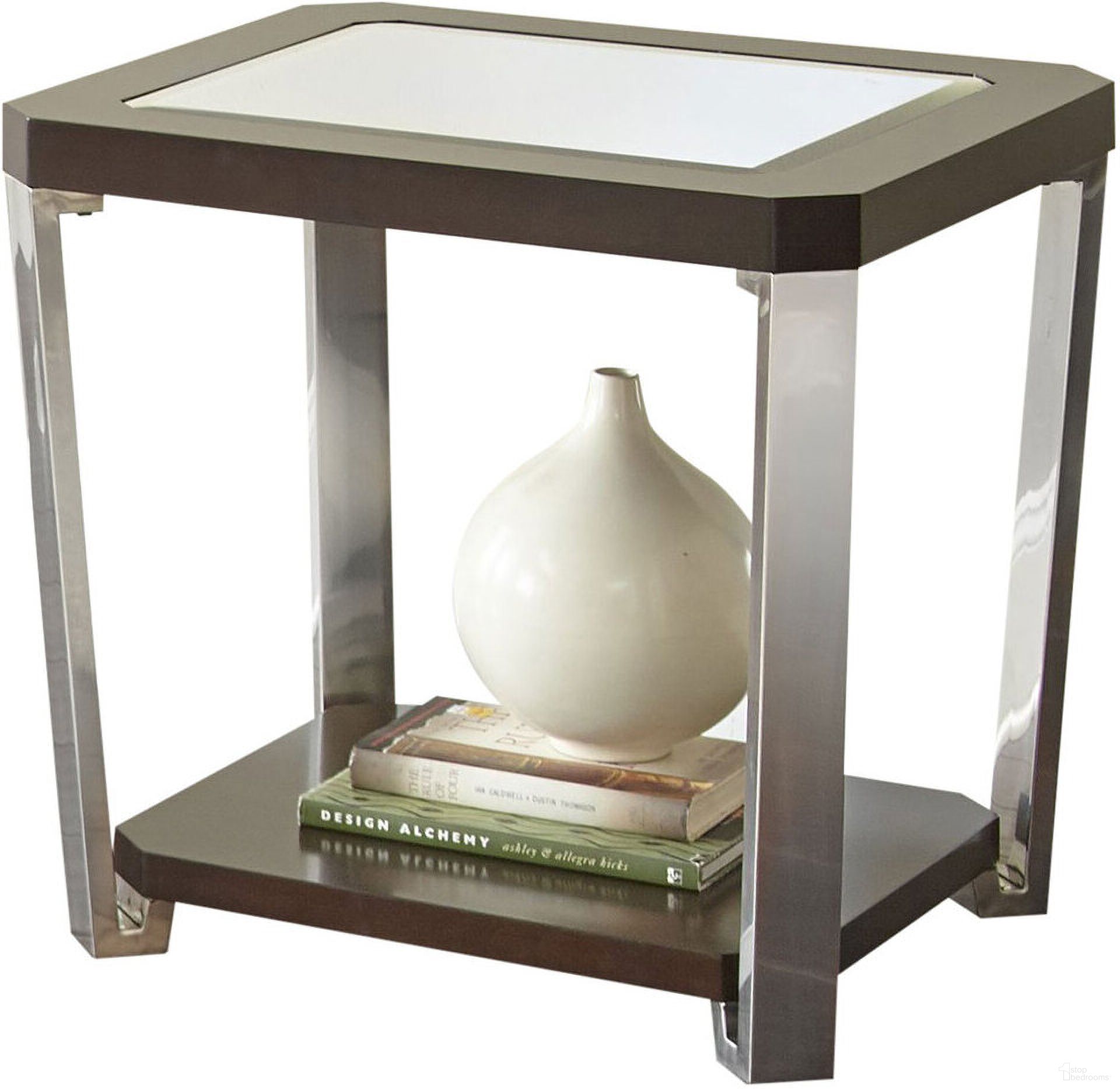 The appearance of Truman End Table designed by Steve Silver in the modern / contemporary interior design. This espresso piece of furniture  was selected by 1StopBedrooms from Truman Collection to add a touch of cosiness and style into your home. Sku: TR300E. Material: Wood.