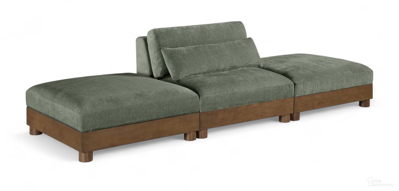 The appearance of Turin 120 Inch Chenille Fabric Upholstered 3-Piece Modular Sofa In Green designed by Meridian in the modern / contemporary interior design. This green piece of furniture was selected by 1StopBedrooms from Turin Collection to add a touch of cosiness and style into your home. Sku: 606Green-Armless;606Green-Ott;606Green-Ott. Material: Birch Wood.