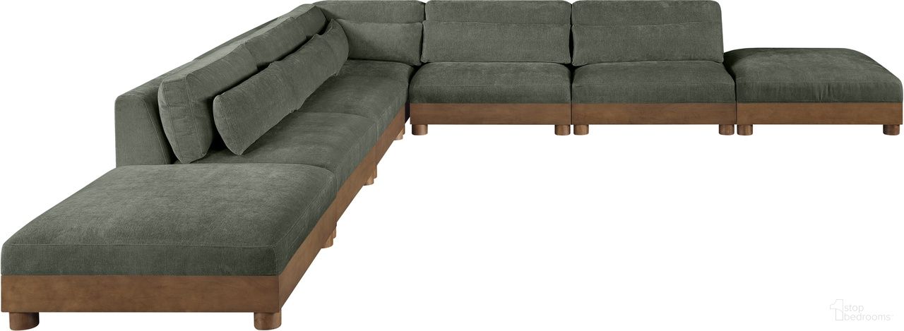 The appearance of Turin 160 Inch Chenille Fabric Upholstered 7-Piece Modular Sectional In Green designed by Meridian in the modern / contemporary interior design. This green piece of furniture was selected by 1StopBedrooms from Turin Collection to add a touch of cosiness and style into your home. Sku: 606Green-Armless;606Green-Armless;606Green-Armless;606Green-Armless;606Green-Corner;606Green-Ott;606Green-Ott. Material: Birch Wood.
