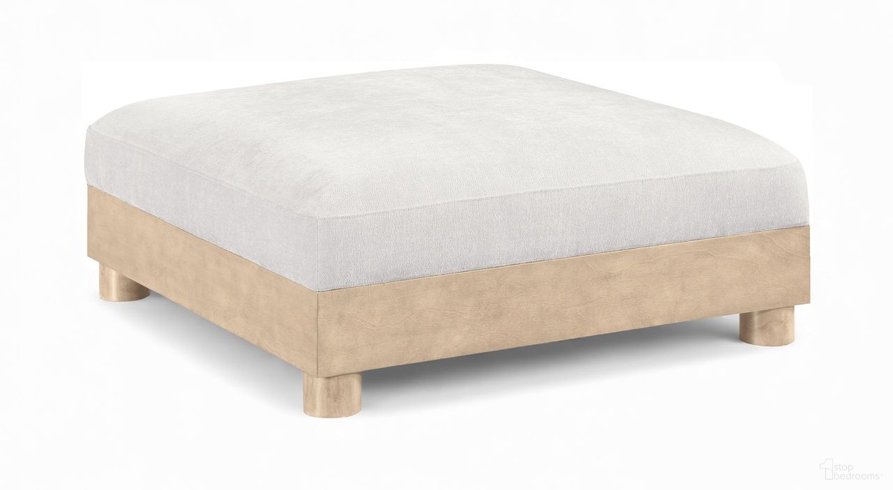 The appearance of Turin Chenille Fabric Upholstered Modular Ottoman In Cream designed by Meridian in the modern / contemporary interior design. This cream piece of furniture was selected by 1StopBedrooms from Turin Collection to add a touch of cosiness and style into your home. Sku: 612Cream-Ott. Material: Birch Wood.