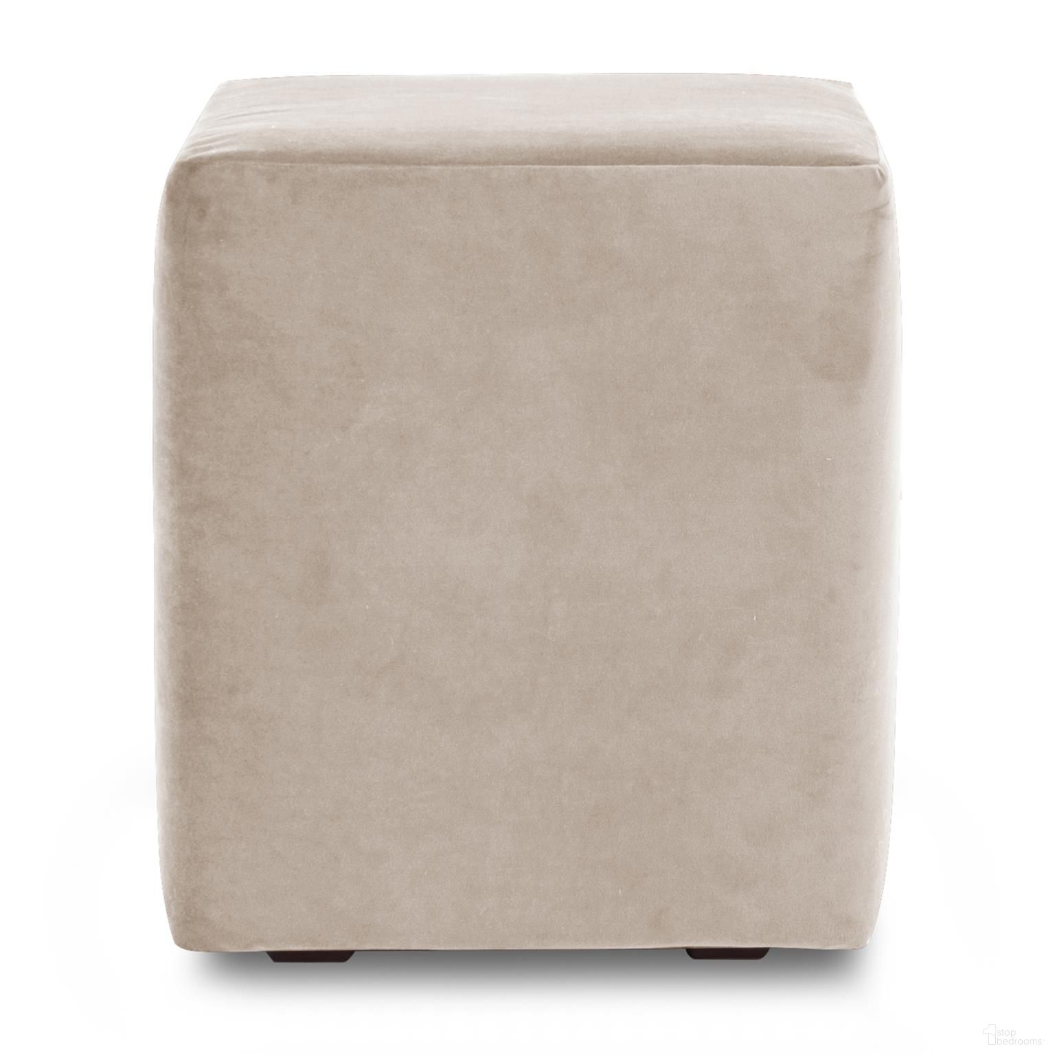The appearance of Universal Cube Bella In Sand designed by Howard Elliott in the modern / contemporary interior design. This sand piece of furniture was selected by 1StopBedrooms from Bella Universal Collection to add a touch of cosiness and style into your home. Sku: 128-224. Material: Polyester.