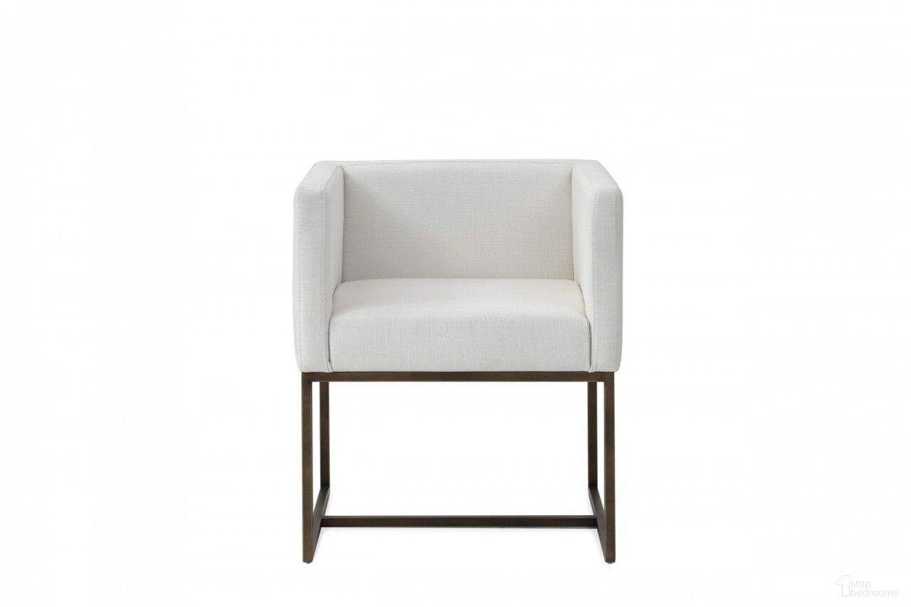 The appearance of Upholstered Fabric Dining Arm Chair In Off White and Antique Brass designed by Homeroots in the transitional interior design. This off white and antique brass piece of furniture was selected by 1StopBedrooms from to add a touch of cosiness and style into your home. Sku: 472247. Material: Fabric. Chair Type: Arm Chair.