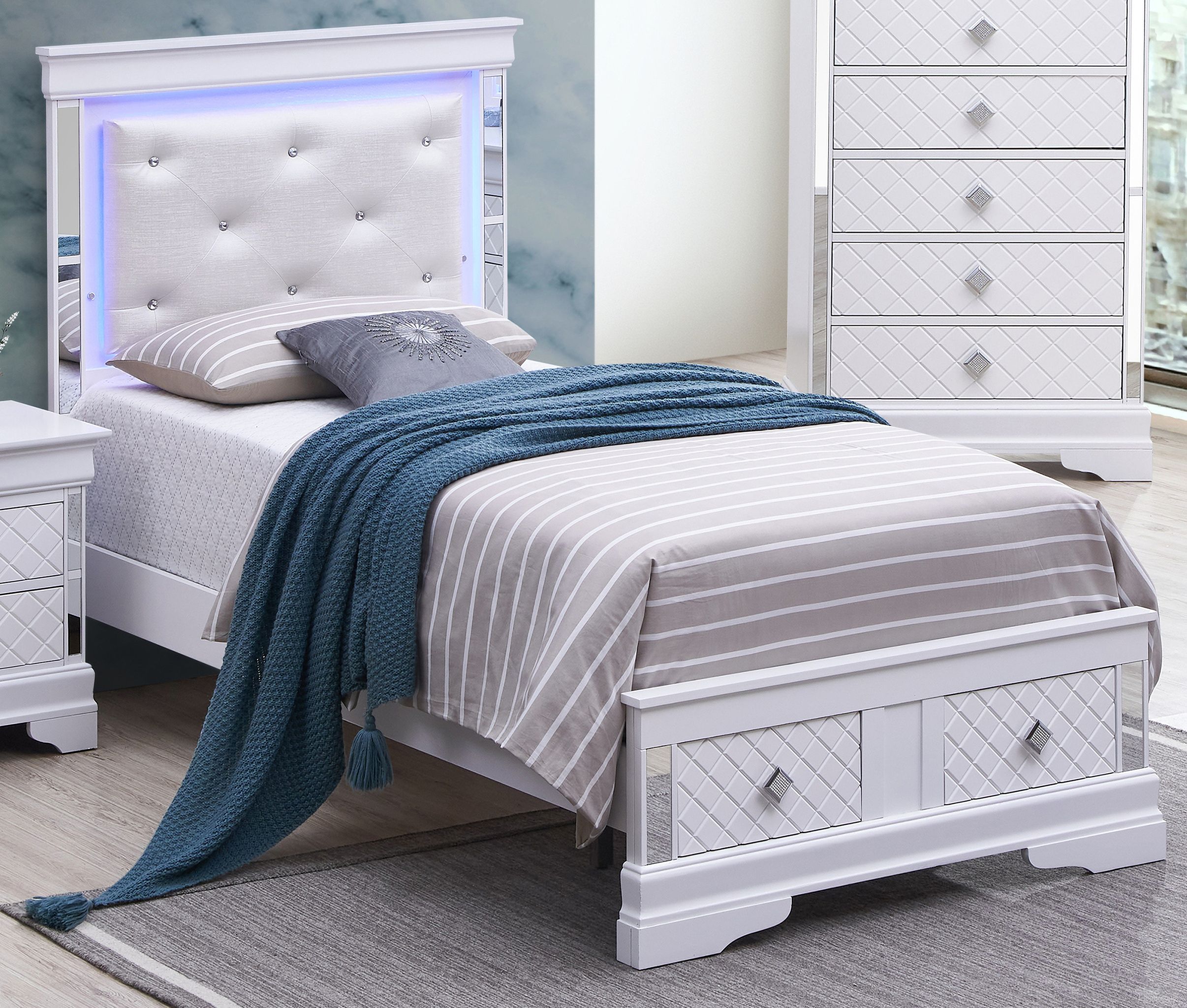 Verona Twin Bed In White