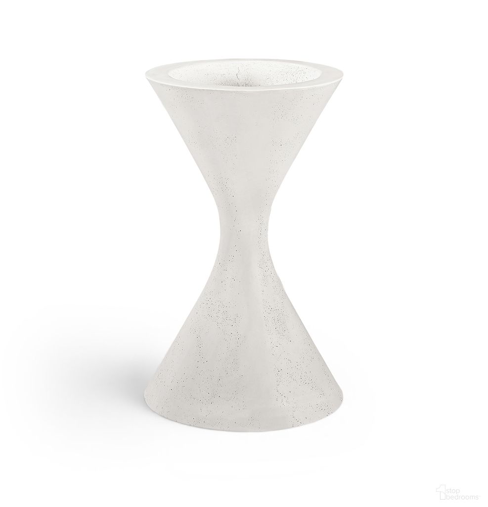 Vessa Concrete Planter In Cream