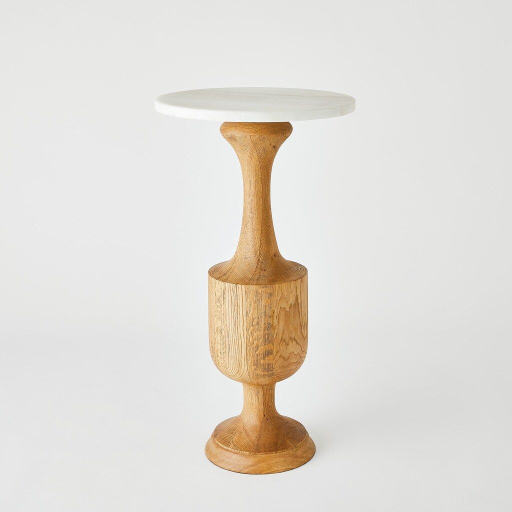 The appearance of Vessel Large Side Table In Natural designed by Global Views in the modern / contemporary interior design. This natural piece of furniture  was selected by 1StopBedrooms from Vessel Collection to add a touch of cosiness and style into your home. Sku: 994105. Material: Wood.
