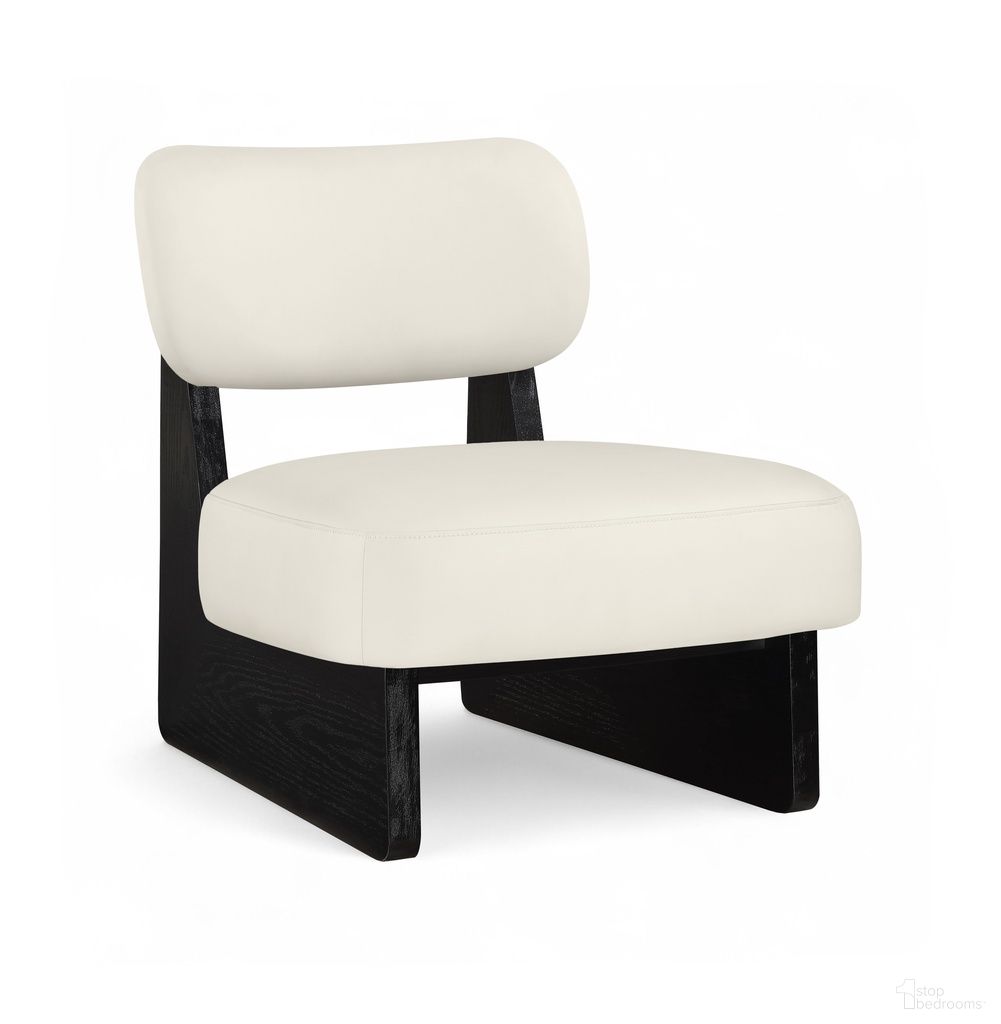 The appearance of Vetra Vegan Leather Upholstered Accent Chair In Cream designed by Meridian in the modern / contemporary interior design. This cream piece of furniture was selected by 1StopBedrooms from Vetra Collection to add a touch of cosiness and style into your home. Sku: 33020Cream. Material: Foam.