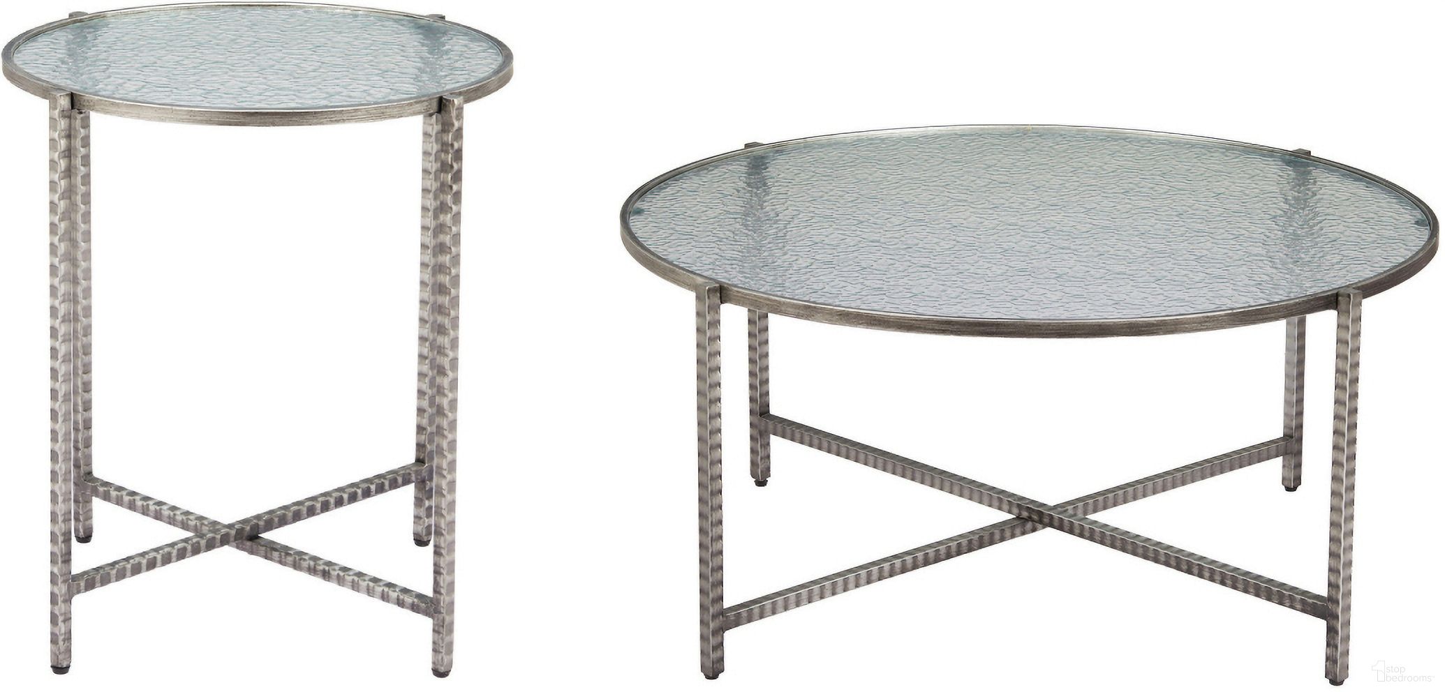 The appearance of Vetro Occasional Table Set In Silver designed by Zuo Modern in the modern / contemporary interior design. This silver piece of furniture  was selected by 1StopBedrooms from Vetro Collection to add a touch of cosiness and style into your home. Sku: 110751;110749. Material: Glass.
