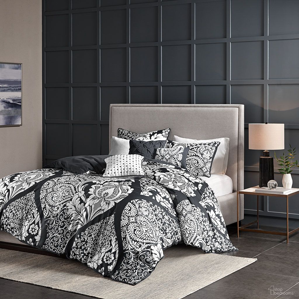 The appearance of Vienna 6 Piece Printed King/Cal King Duvet Cover Set In Black designed by Olliix in the transitional interior design. This black piece of furniture was selected by 1StopBedrooms from Vienna Collection to add a touch of cosiness and style into your home. Sku: MP12-7957. Bed Size: King. Material: Cotton.