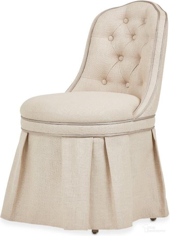 The appearance of Villa Cherie Pearl Tufted Vanity Chair designed by Michael Amini in the transitional interior design. This pearl piece of furniture was selected by 1StopBedrooms from Villa Collection to add a touch of cosiness and style into your home. Sku: N9008804-000. Material: Polyester.