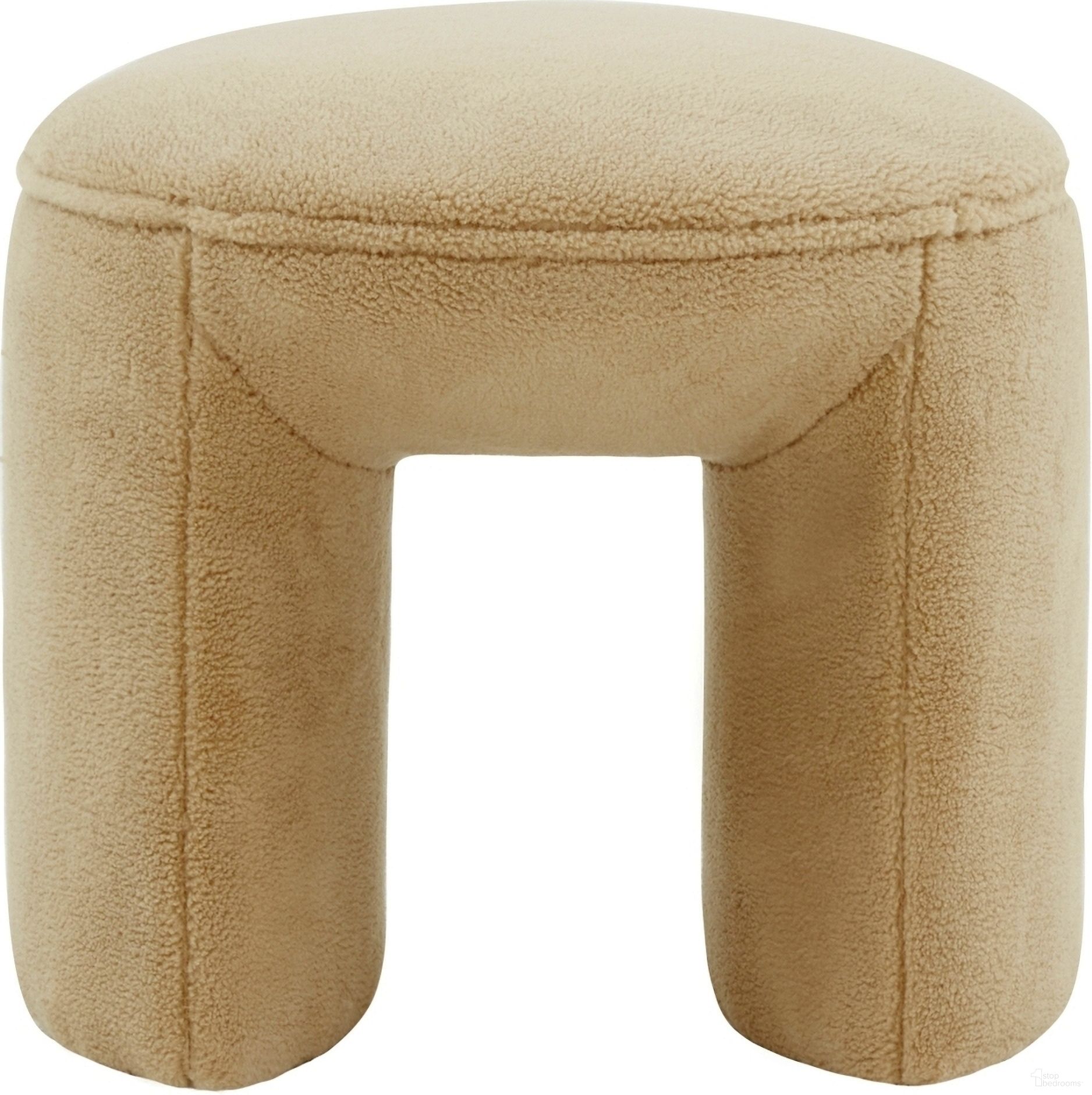The appearance of Vivie Faux Shearling Ottoman In Tan designed by Safavieh Couture in the modern / contemporary interior design. This tan piece of furniture was selected by 1StopBedrooms from Vivie Collection to add a touch of cosiness and style into your home. Sku: SFV4809B. Material: Wood.