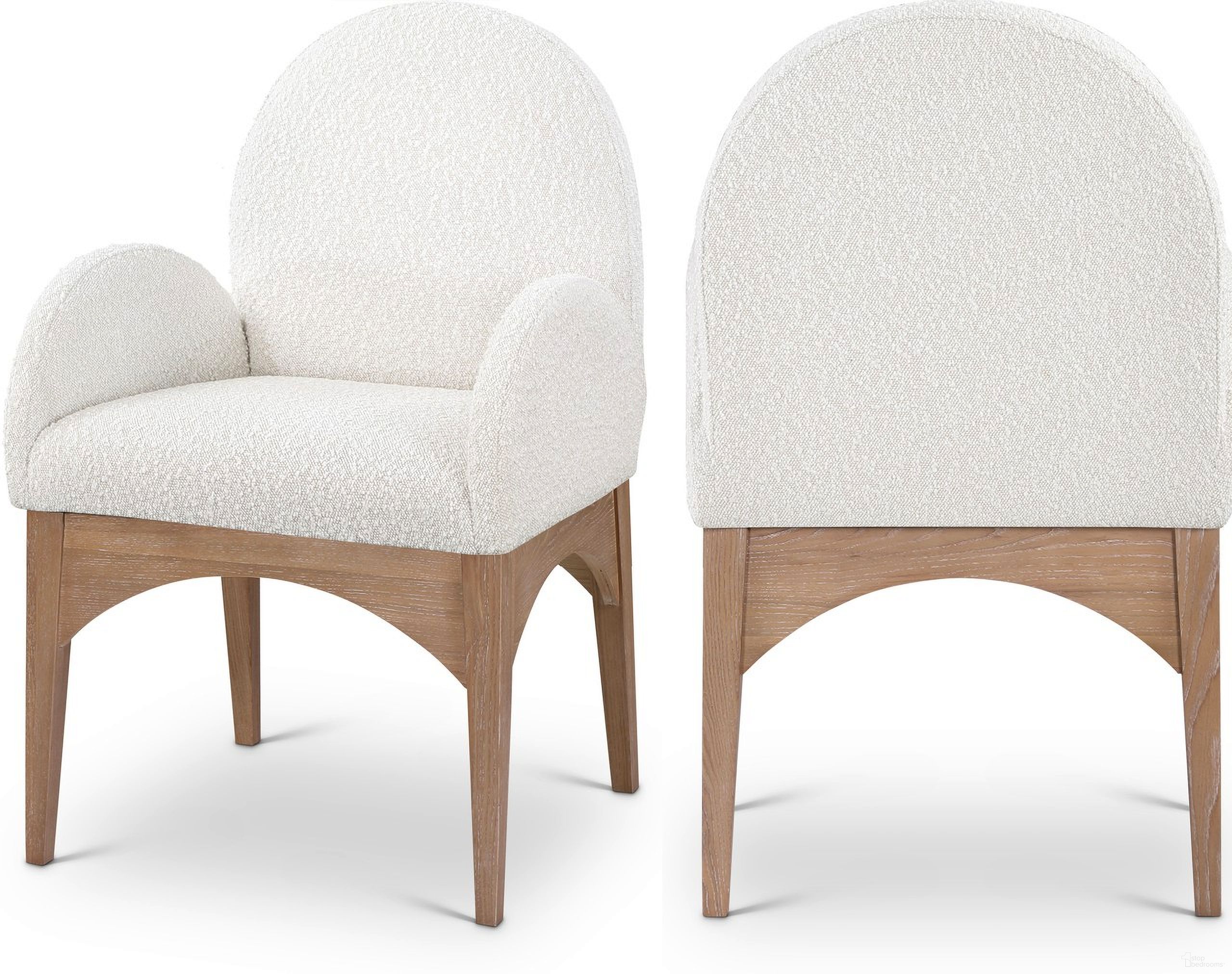 The appearance of Waldorf Boucle Fabric Dining Chair In Cream/Natural designed by Meridian in the modern / contemporary interior design. This cream piece of furniture was selected by 1StopBedrooms from Waldorf Collection to add a touch of cosiness and style into your home. Sku: 380Cream-AC. Material: Wood. Chair Type: Arm Chair.