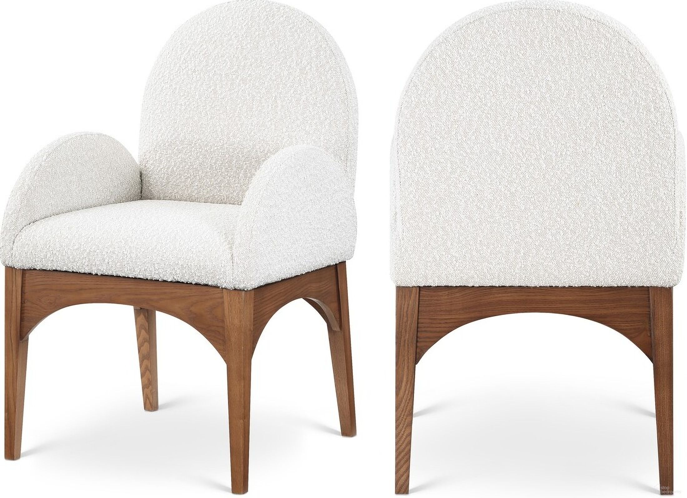 The appearance of Waldorf Boucle Fabric Dining Arm Chair In Cream/Walnut designed by Meridian in the modern / contemporary interior design. This cream piece of furniture was selected by 1StopBedrooms from Waldorf Collection to add a touch of cosiness and style into your home. Sku: 382Cream-AC. Material: Wood. Chair Type: Arm Chair.