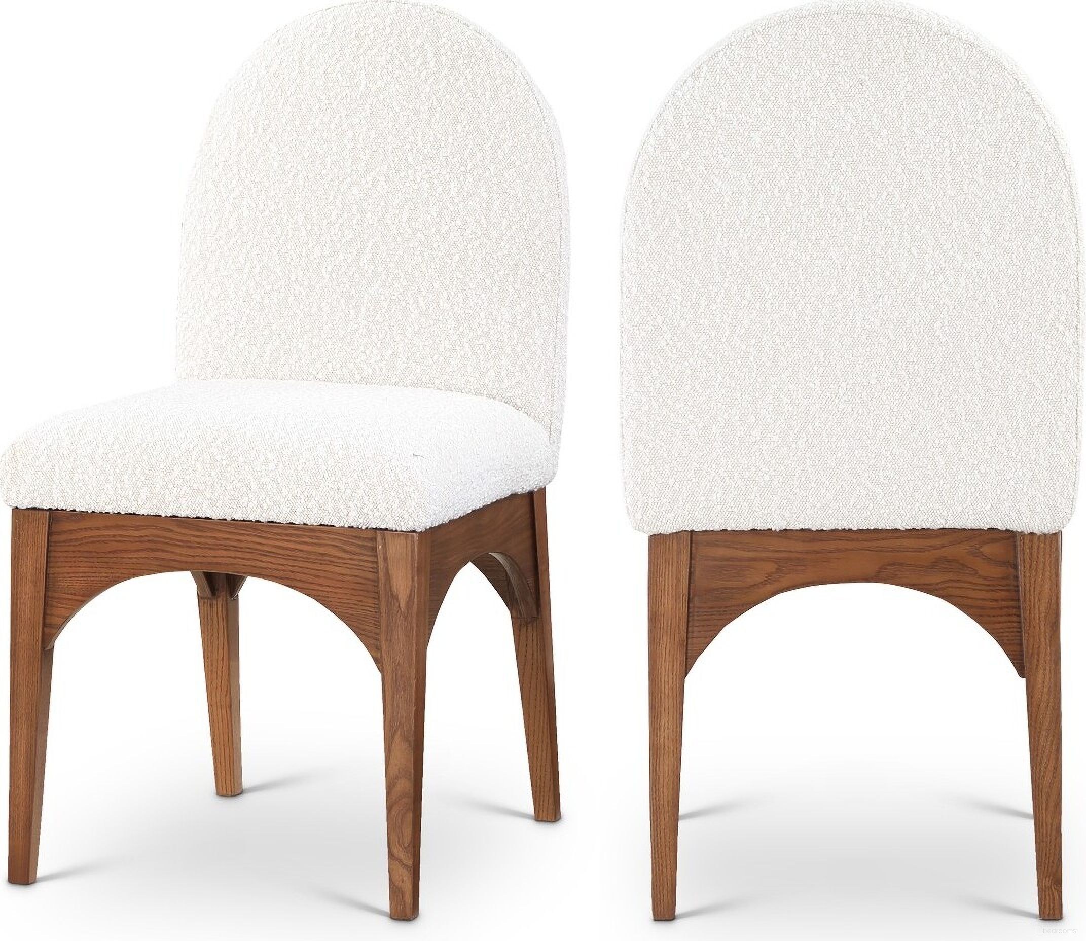 The appearance of Waldorf Boucle Fabric Dining Side Chair In Cream/Walnut designed by Meridian in the modern / contemporary interior design. This cream piece of furniture was selected by 1StopBedrooms from Waldorf Collection to add a touch of cosiness and style into your home. Sku: 382Cream-SC. Material: Wood. Chair Type: Side Chair.