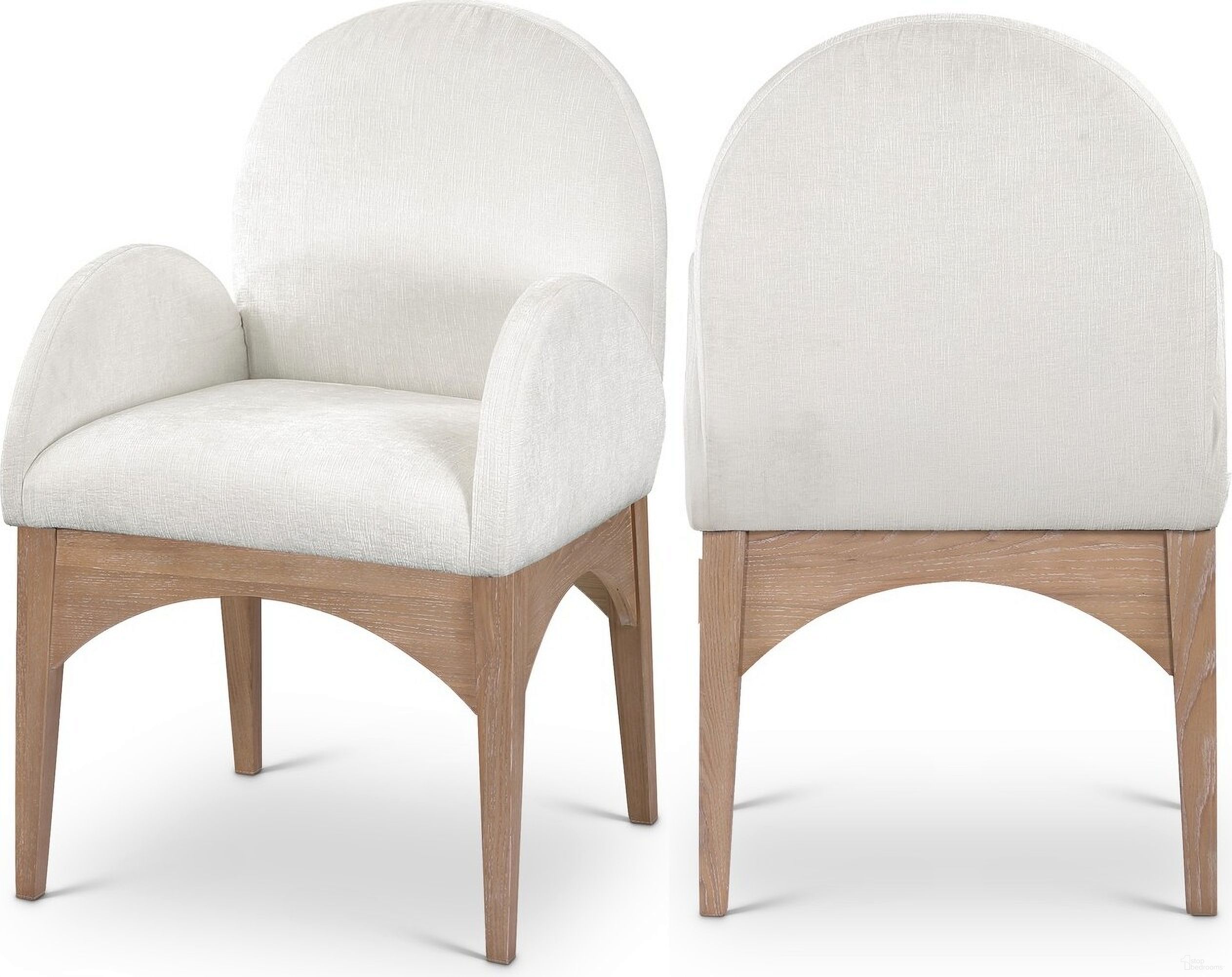 The appearance of Waldorf Chenille Fabric Dining Arm Chair In Cream/Natural designed by Meridian in the modern / contemporary interior design. This cream piece of furniture was selected by 1StopBedrooms from Waldorf Collection to add a touch of cosiness and style into your home. Sku: 377Cream-AC. Material: Wood. Chair Type: Arm Chair.