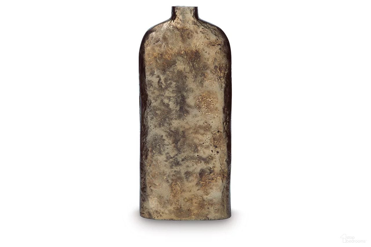 The appearance of Wallmond Small Vase In Antique Brass designed by Signature Design by Ashley in the transitional interior design. This antique brass piece of furniture was selected by 1StopBedrooms from Wallmond Collection to add a touch of cosiness and style into your home. Sku: A2000821.