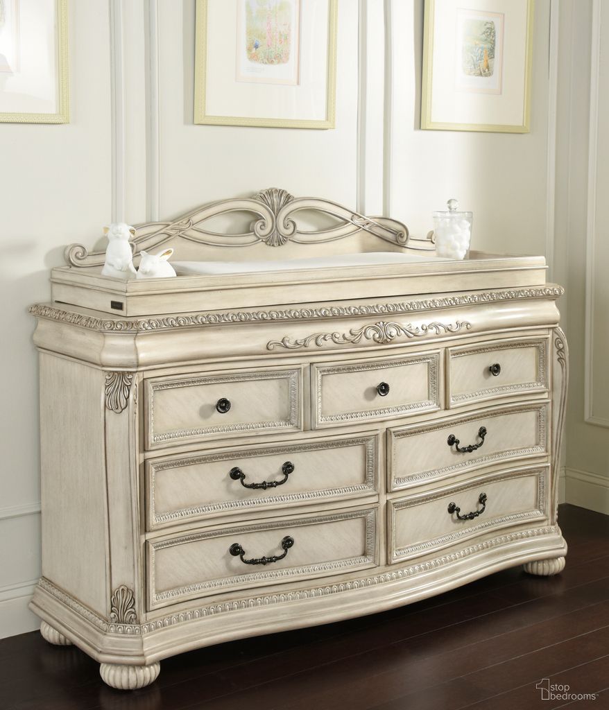 The appearance of Wessex 7 Drawer Double Dresser In Seashell designed by Kinglsey in the traditional interior design. This seashell piece of furniture  was selected by 1StopBedrooms from Wessex Collection to add a touch of cosiness and style into your home. Sku: 11507-SSH. Material: Wood.