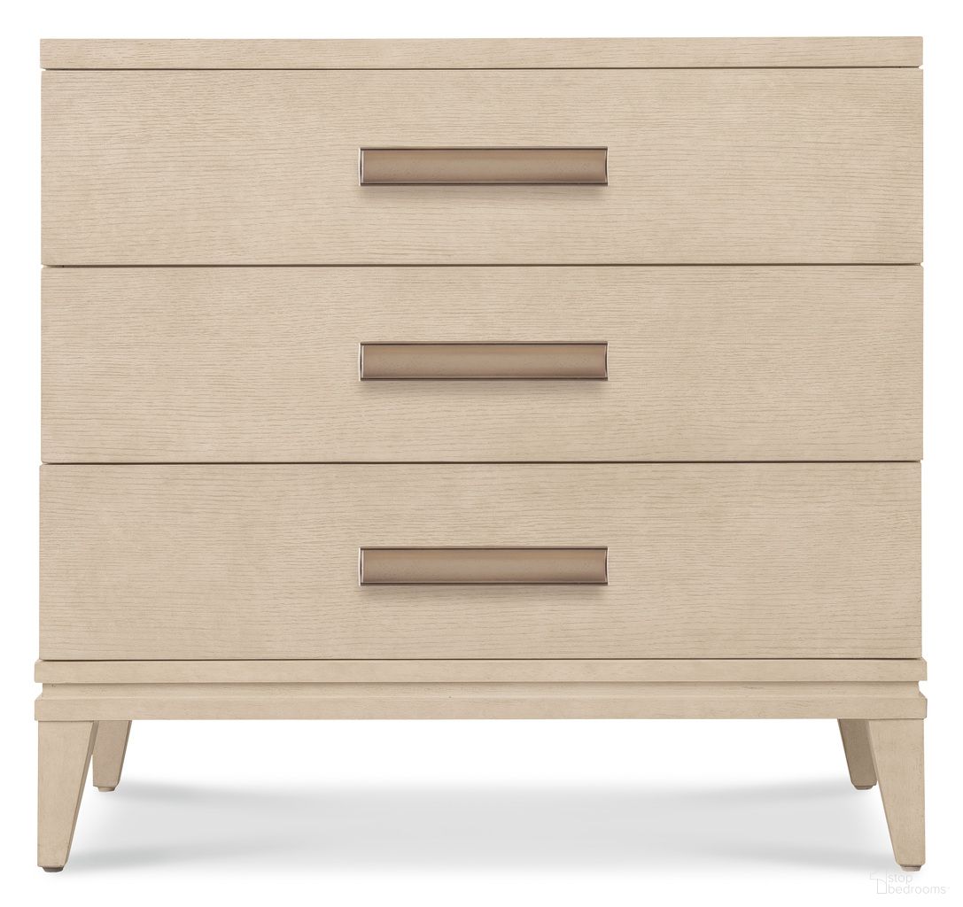 The appearance of Westwood Three-Drawer Nightstand In Light Wood designed by Hooker in the modern / contemporary interior design. This light wood piece of furniture was selected by 1StopBedrooms from Westwood Collection to add a touch of cosiness and style into your home. Sku: 6133-90016-80. Material: Oak Veneer.