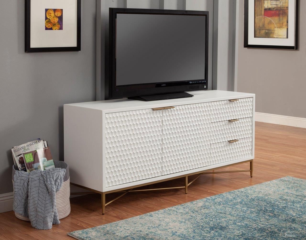 The appearance of White Pearl TV Console designed by Alpine in the modern / contemporary interior design. This white piece of furniture was selected by 1StopBedrooms from White Pearl Collection to add a touch of cosiness and style into your home. Sku: 6400-10. Material: Wood Veneer.
