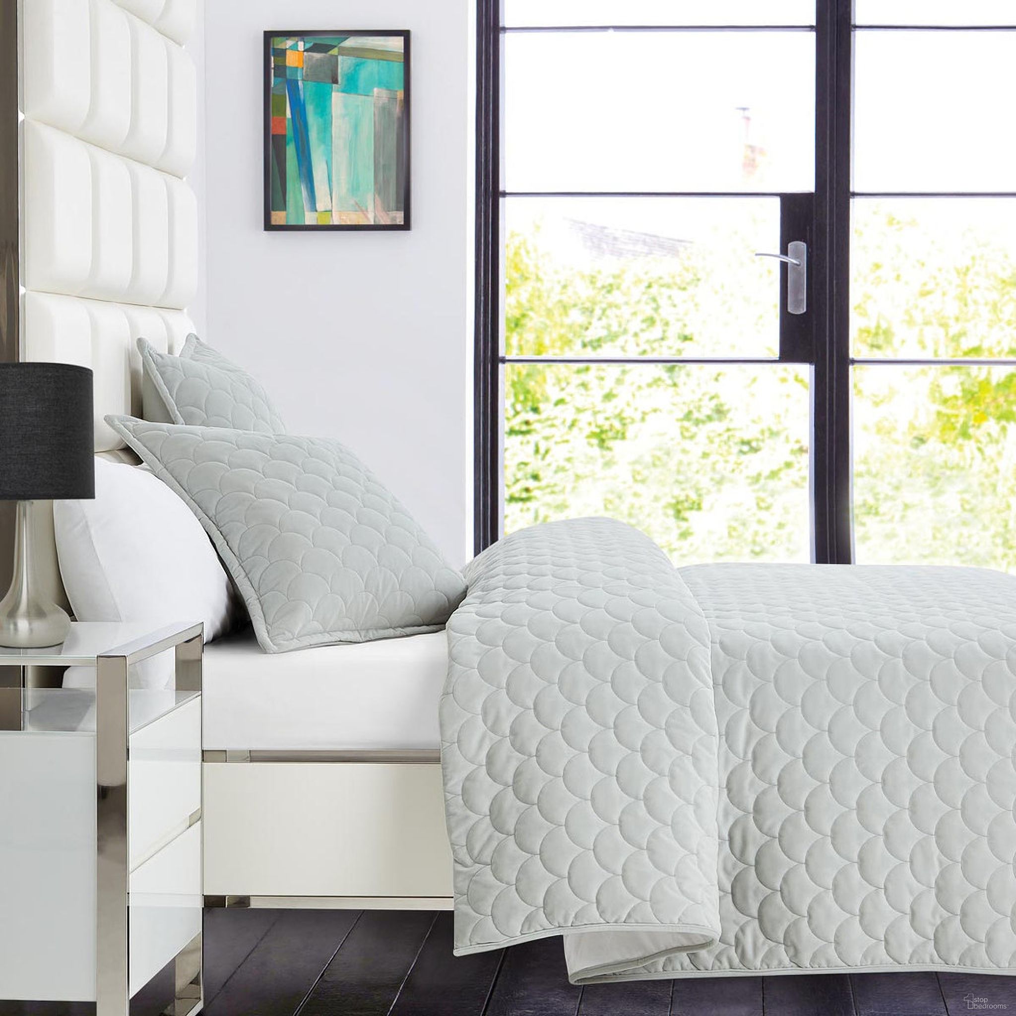 The appearance of Whitehaven 3 Piece King Coverlet Or Duvet Set In Frost designed by Michael Amini in the modern / contemporary interior design. This frost piece of furniture was selected by 1StopBedrooms from Whitehaven Collection to add a touch of cosiness and style into your home. Sku: BCS-KD03-WHHVN-FRS. Material: Polyester. Bed Size: King.