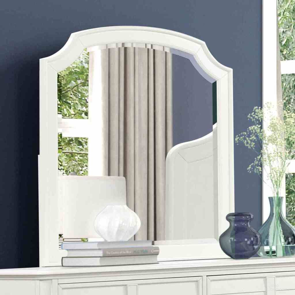 The appearance of Whitehaven Mirror In Antique White designed by Furniture of America in the transitional interior design. This antique white piece of furniture  was selected by 1StopBedrooms from Whitehaven Collection to add a touch of cosiness and style into your home. Sku: FM7708WH-M. Material: Rubberwood.