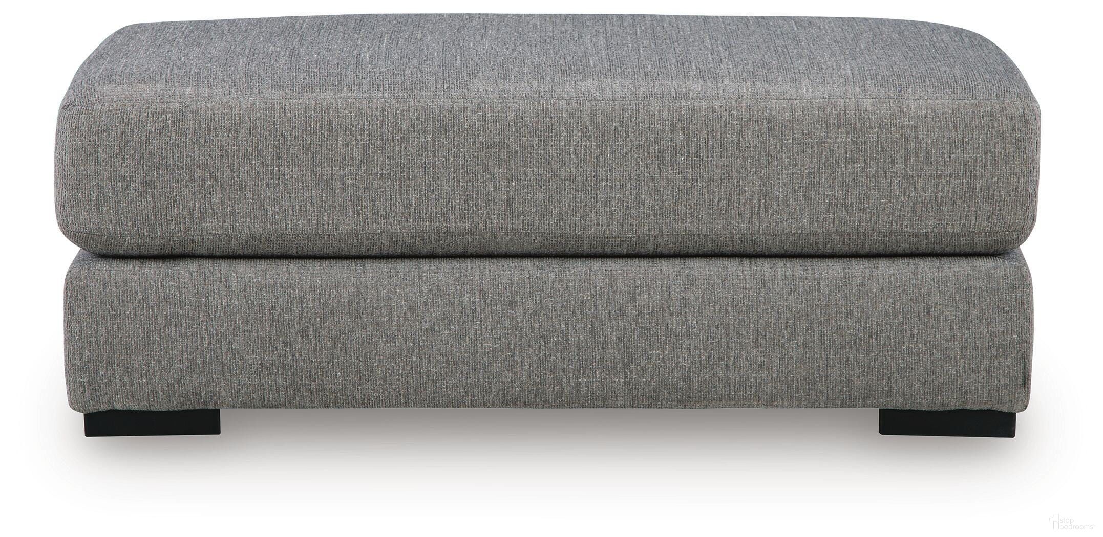 Wildwood Manor Oversized Accent Ottoman In Smolder