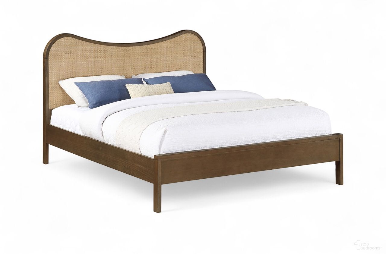 Windsor Solid Wood Queen Bed In Brown