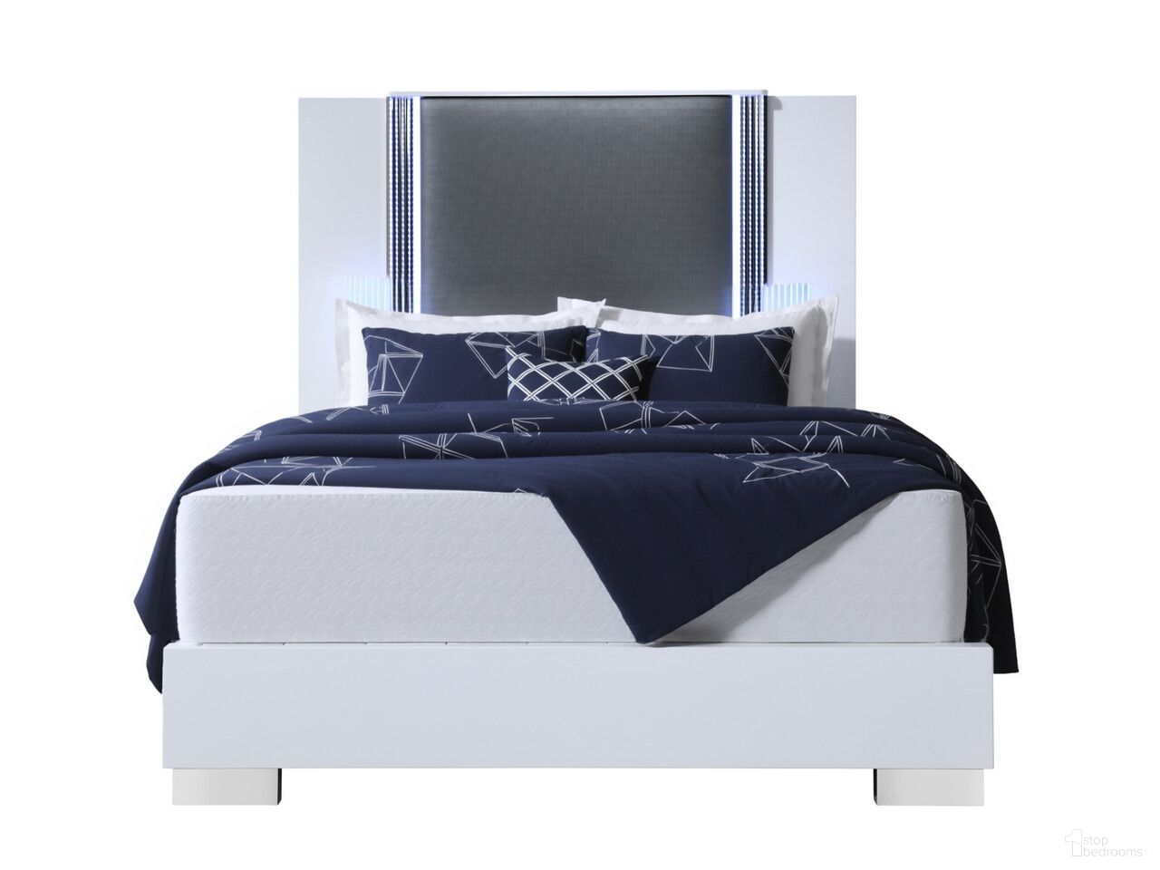 The appearance of Wood and Faux Leather Lighted King Bed Frame In White and Gray designed by Homeroots in the modern / contemporary interior design. This white and gray piece of furniture was selected by 1StopBedrooms from to add a touch of cosiness and style into your home. Sku: 564752. Material: Faux Leather. Bed Size: King.