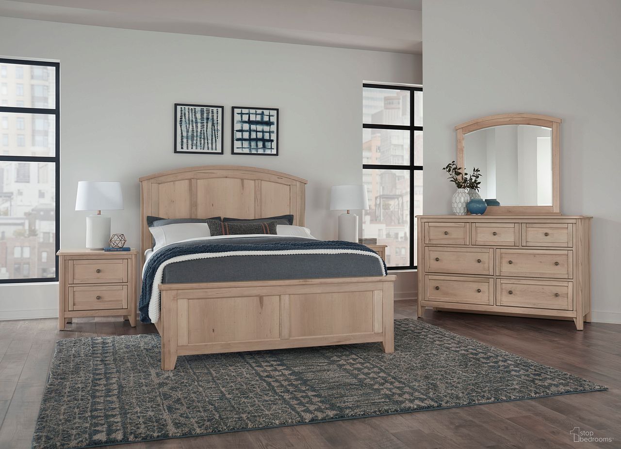 The appearance of Woodbridge Arch Bedroom Set In Clear Maple designed by Vaughan Bassett in the transitional interior design. This clear maple piece of furniture  was selected by 1StopBedrooms from Woodbridge Collection to add a touch of cosiness and style into your home. Sku: 822-557;822-755;822-922;822-227. Bed Size: California King. Material: Maple.