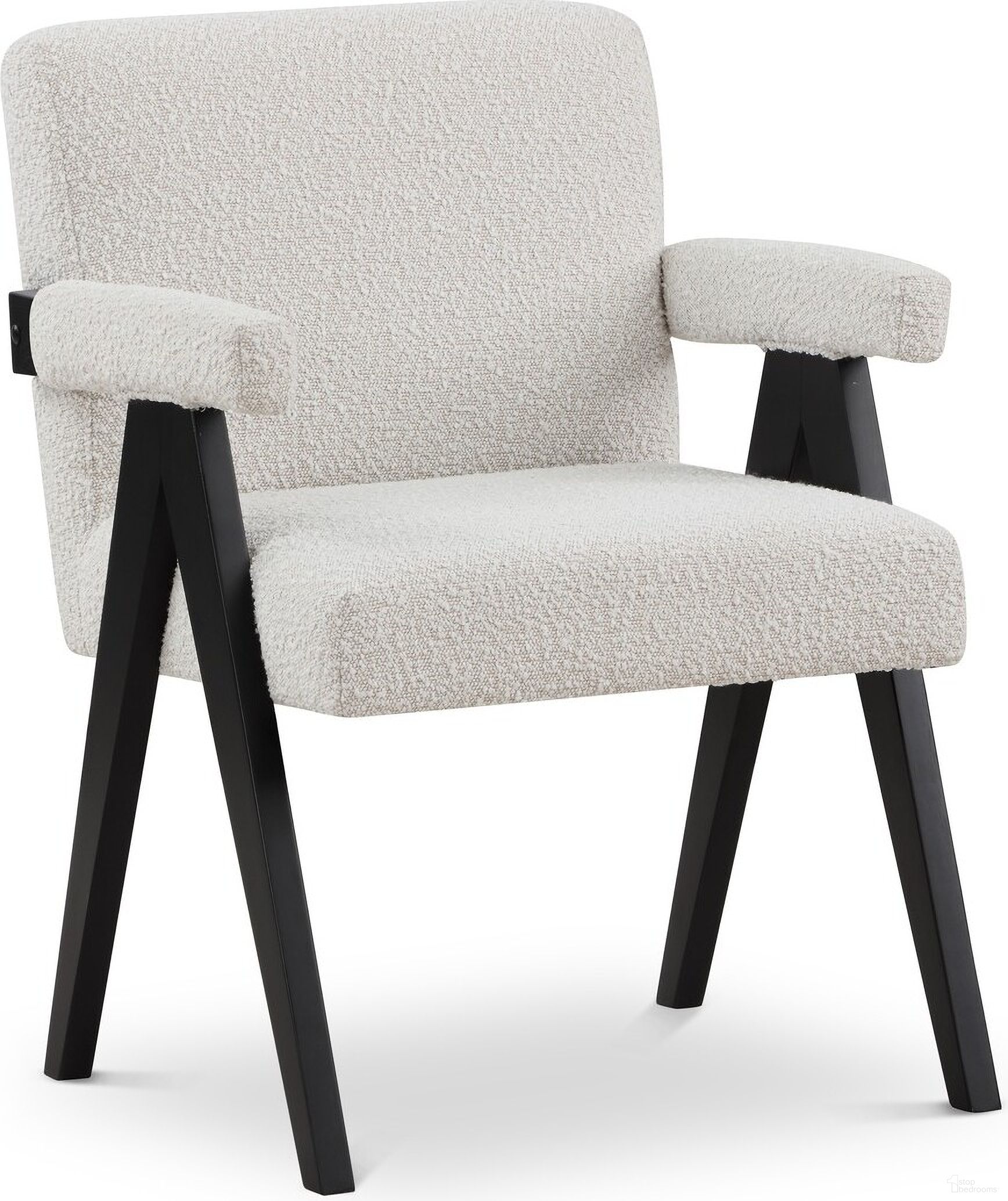 The appearance of Woodloch Boucle Fabric Accent Chair In Cream/Black designed by Meridian in the transitional interior design. This cream piece of furniture was selected by 1StopBedrooms from Woodloch Collection to add a touch of cosiness and style into your home. Sku: 481Cream. Material: Boucle.