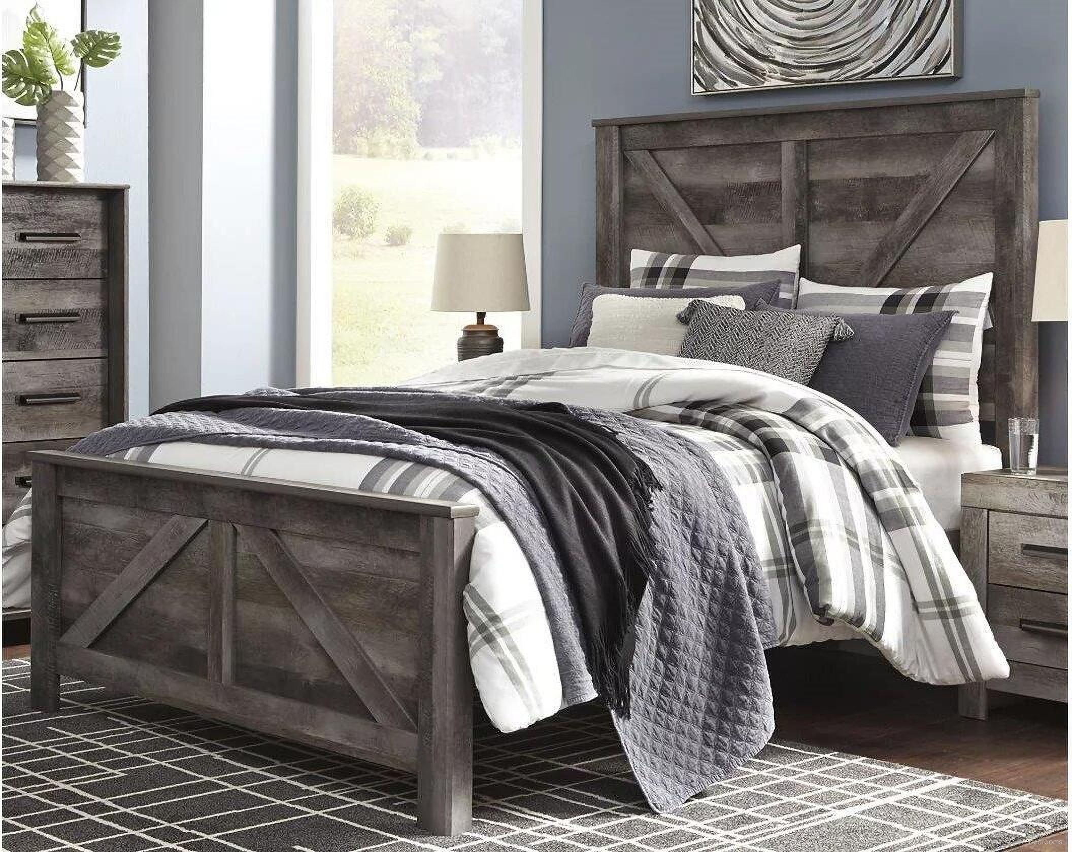 The appearance of Wynnlow Crossbuck Panel Bed (Queen) designed by Signature Design by Ashley in the transitional interior design. This gray piece of furniture was selected by 1StopBedrooms from Wynnlow Collection to add a touch of cosiness and style into your home. Sku: B440-57;B440-54;B440-98. Bed Type: Panel Bed. Material: Wood. Bed Size: Queen.