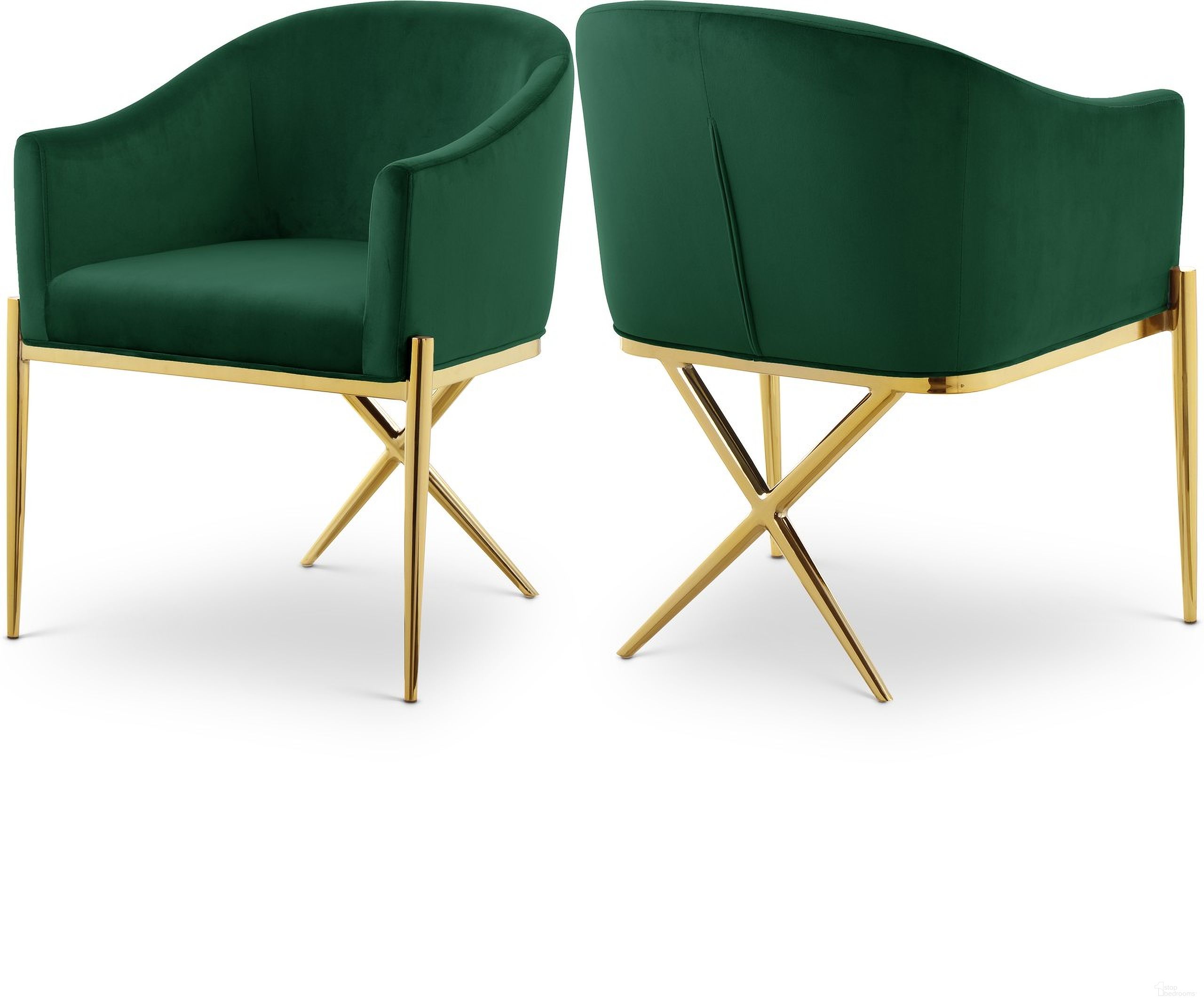 The appearance of Xavier Velvet Dining Chair In Green designed by Meridian in the modern / contemporary interior design. This green piece of furniture  was selected by 1StopBedrooms from Xavier Collection to add a touch of cosiness and style into your home. Sku: 763Green-C. Material: Velvet. Chair Type: Arm Chair.